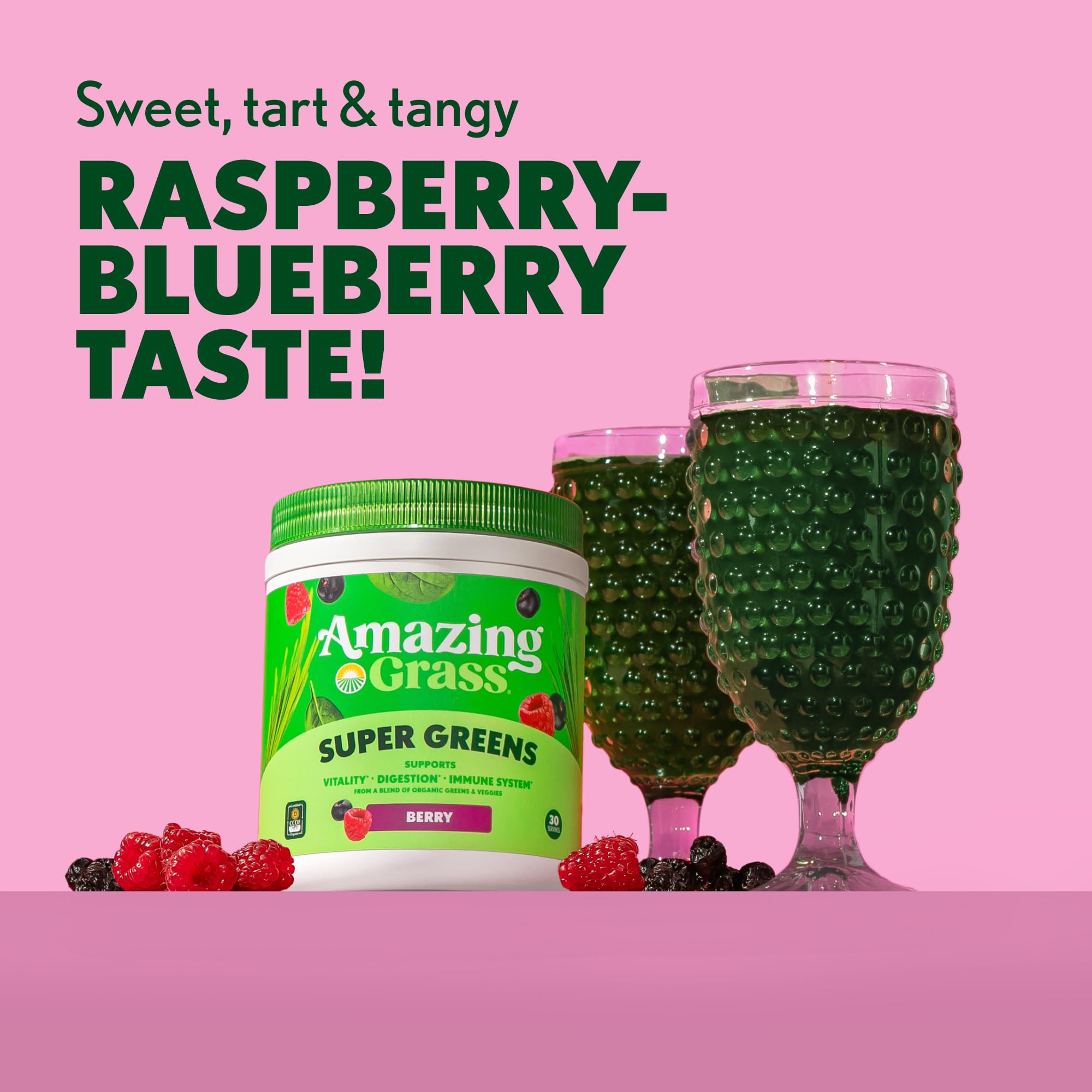 Amazing Grass Berry Green Superfood 318g mixed in a smoothie