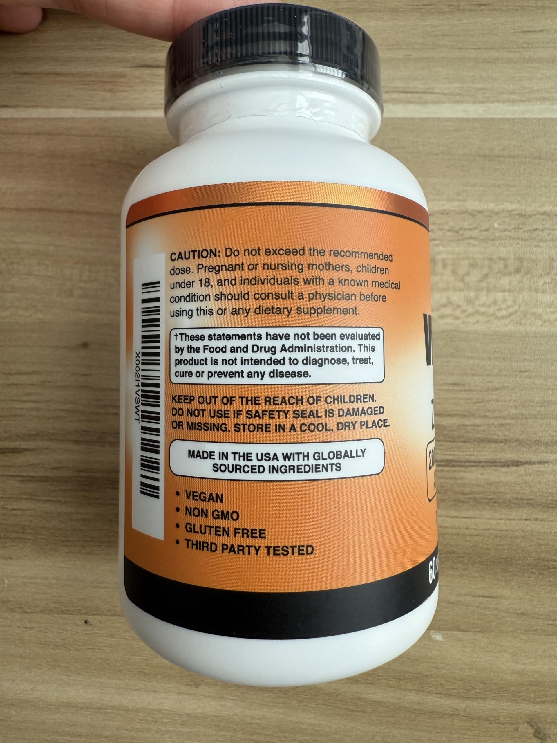 American Standard Supplements Vitamin C with Zinc and Rose Hips bottle with green leaves