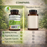 B-Experts Moringa Curcuma Guanabana Capsules in a hand