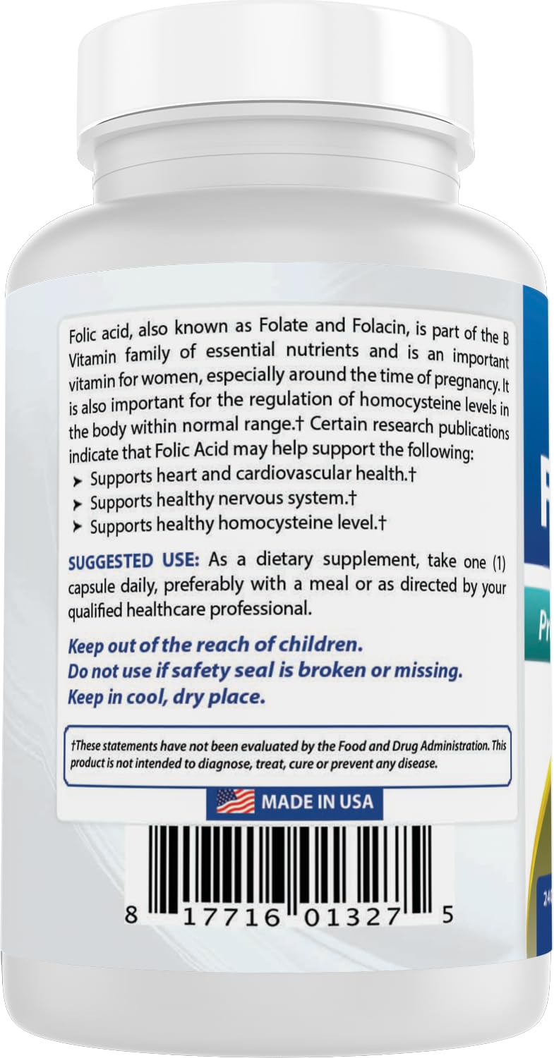 Best Naturals Prenatal Vitamins capsules in hand