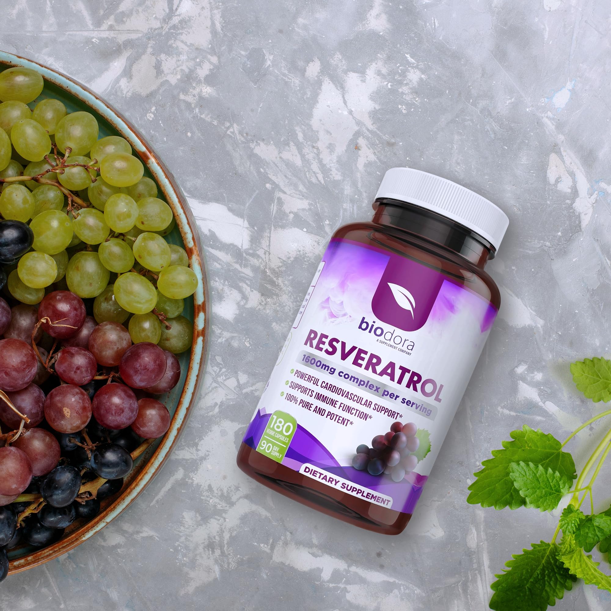 Biodora Resveratrol Antioxidant Capsules 800mg on a wooden table
