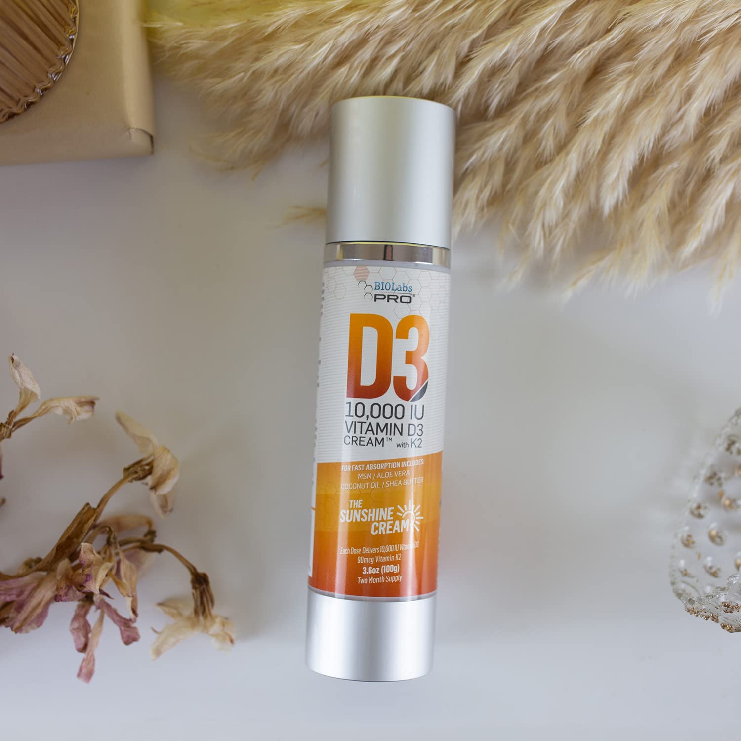 BIOLABS PRO Vitamin D3 & K2 15000IU dosage pump close-up