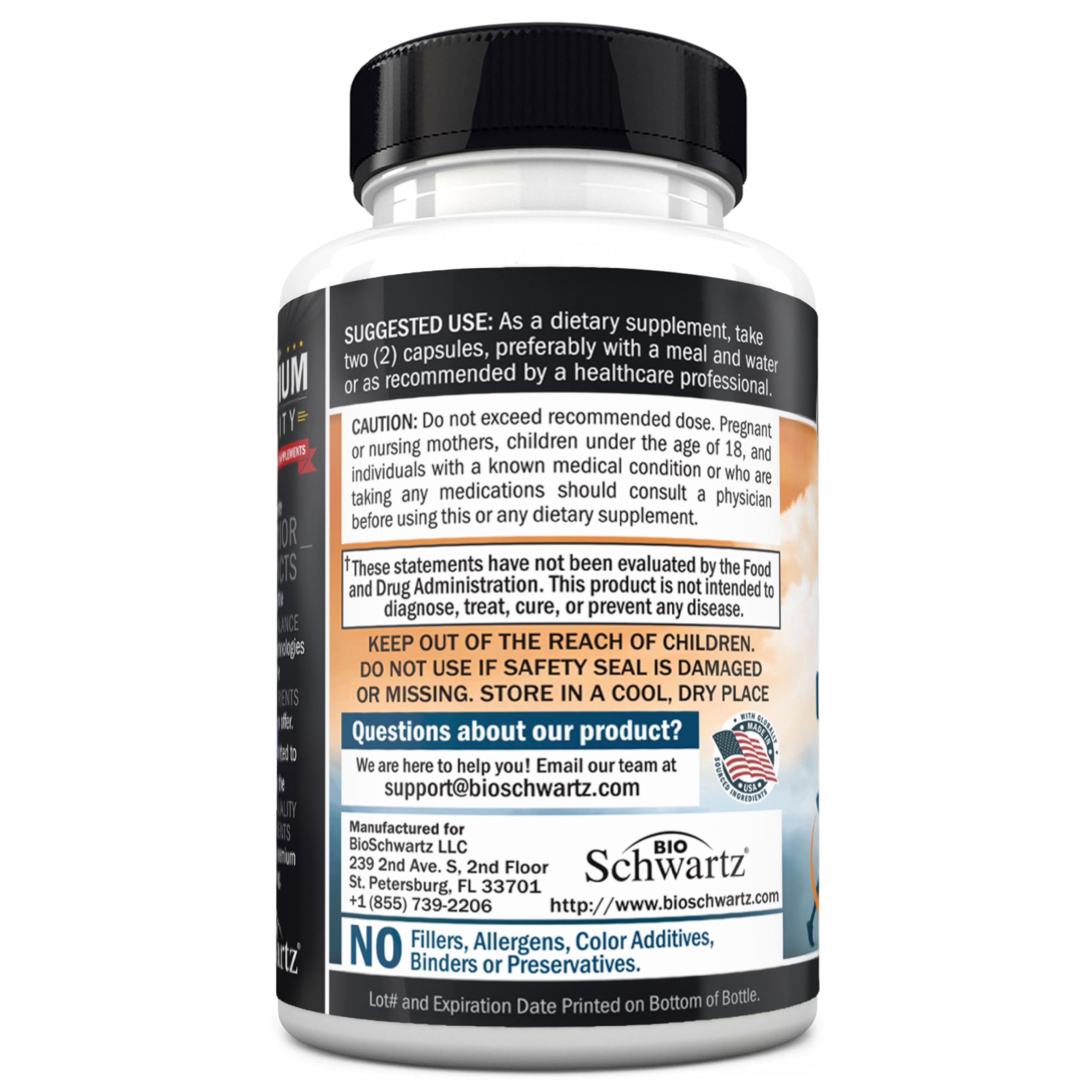 BioSchwartz Men's Multivitamin 82g on a wooden table