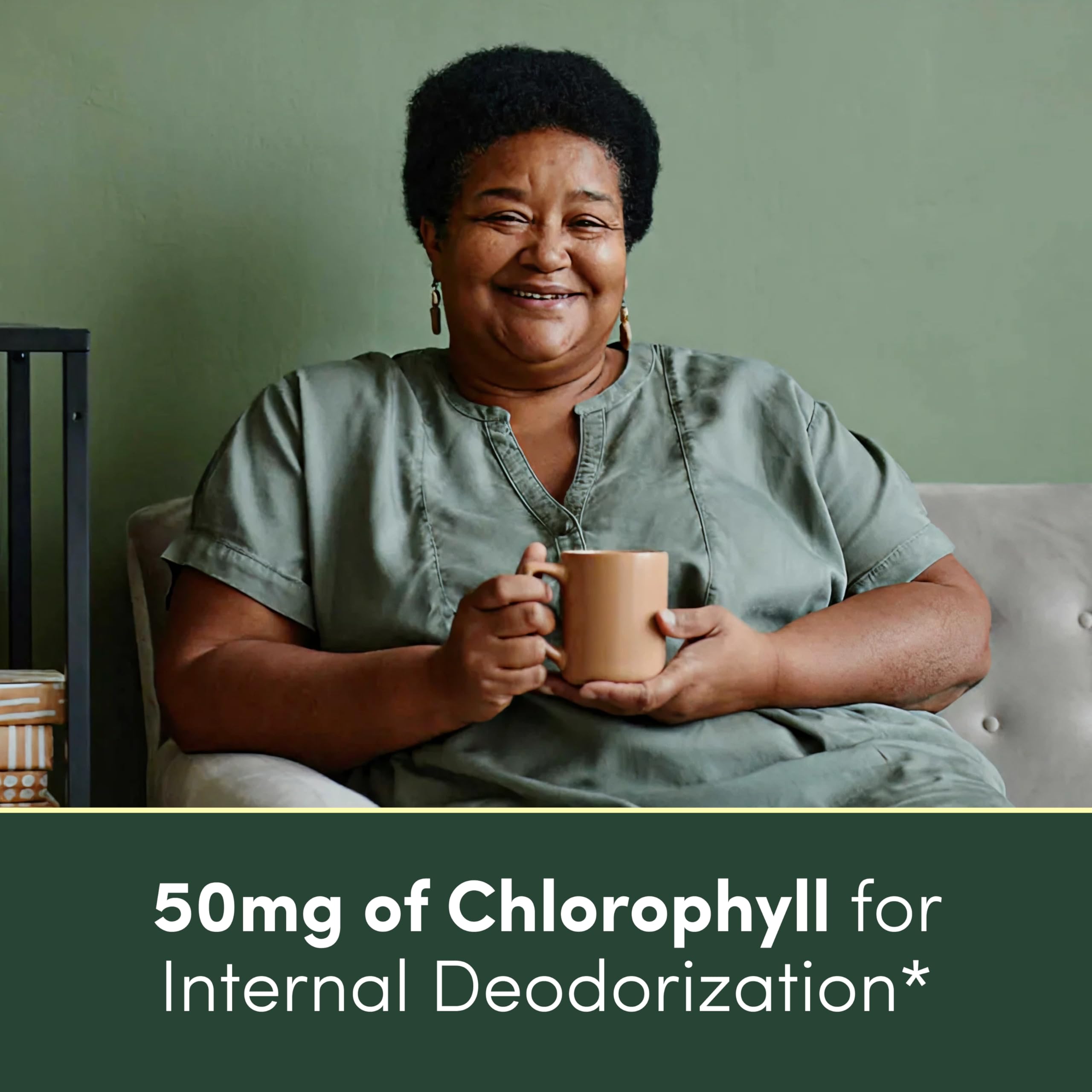 Black Girl Vitamins Liquid Chlorophyll Drops 150g in a glass of water