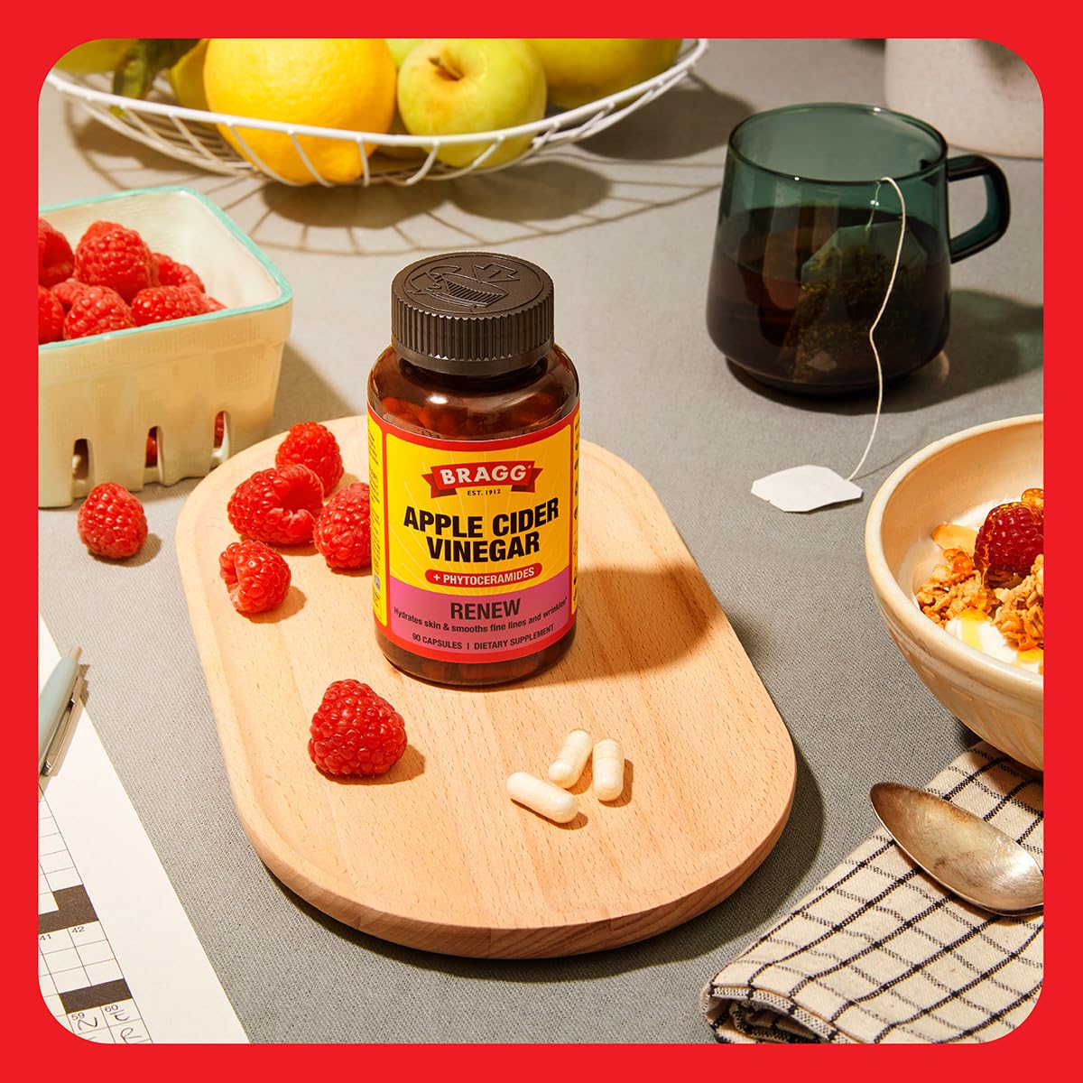 Bragg ACV Capsules with a measuring spoon for dosage
