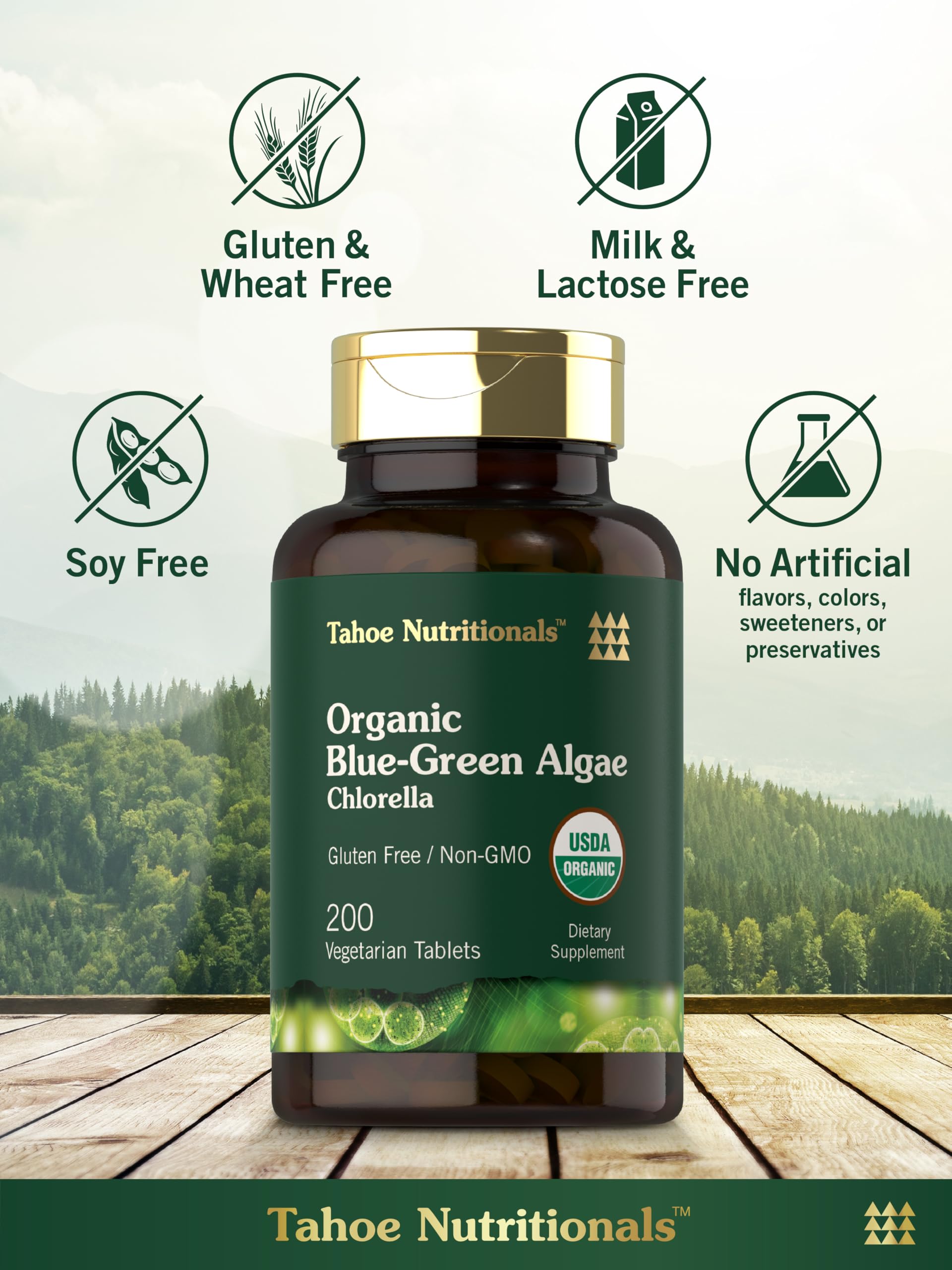 Carlyle Chlorella Tablets 250mg close-up of tablets