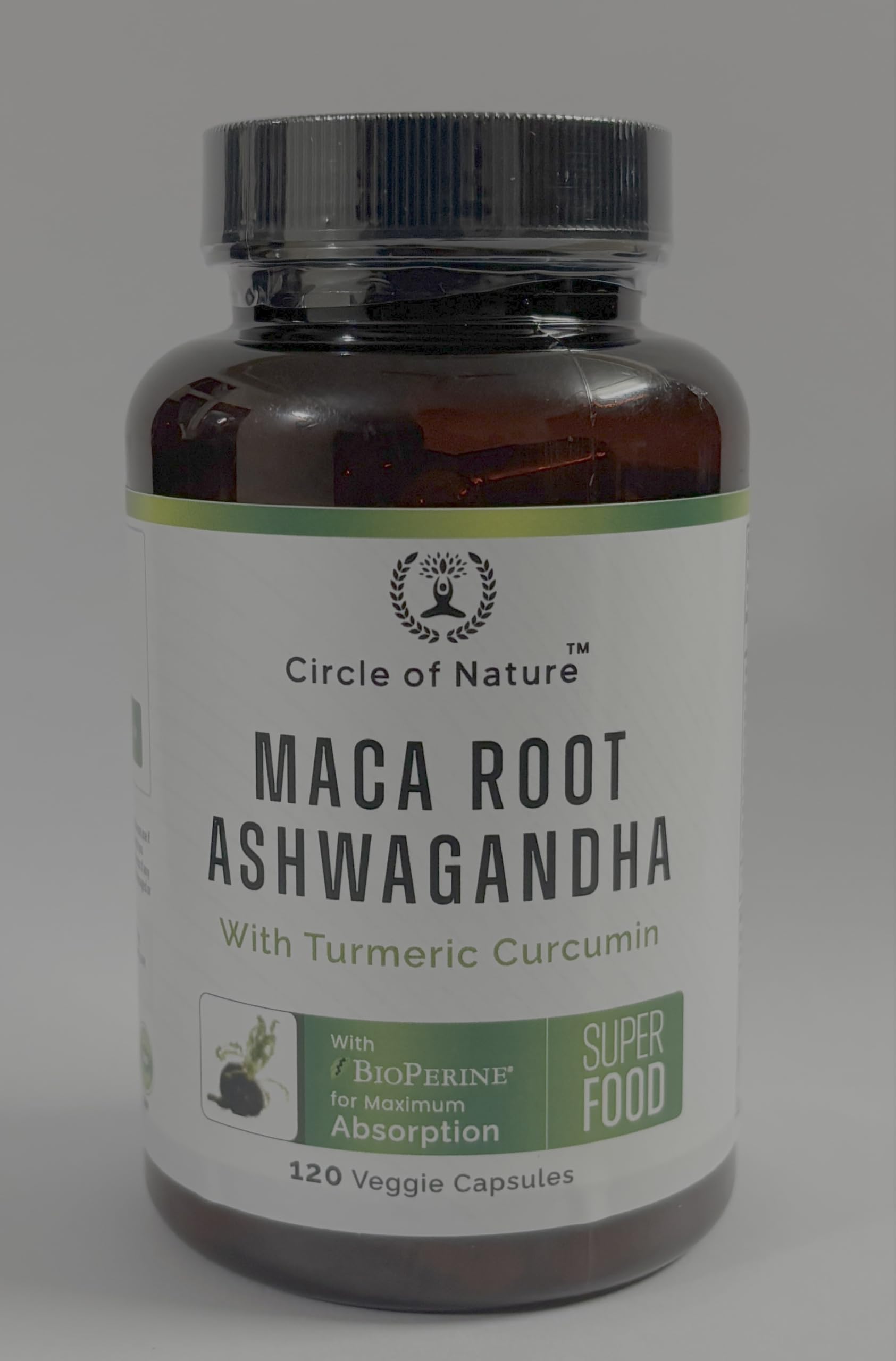 CIRCLE OF NATURE Ashwagandha Maca Root Capsules on a wooden surface
