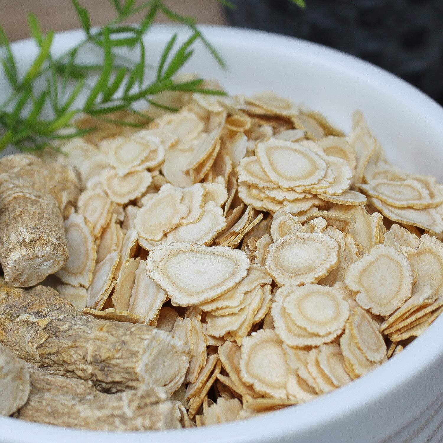 DABC OAK LAND Ginseng Slices close-up of slices