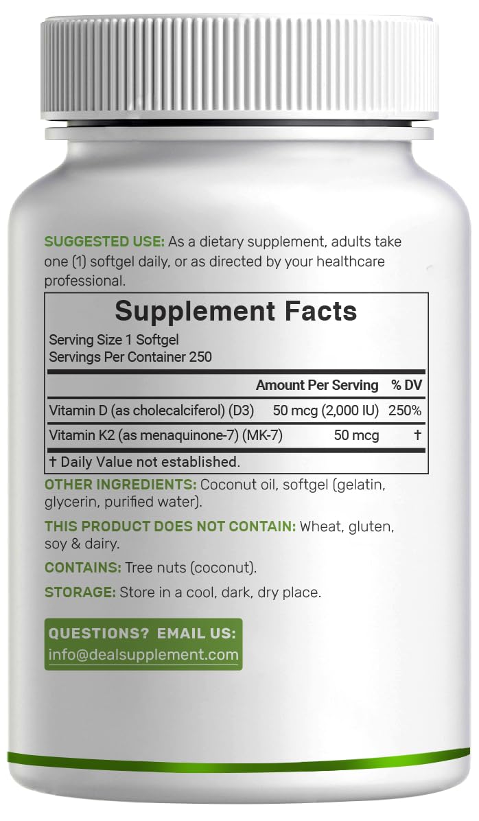 DEAL SUPPLEMENT Vitamin D3 & K2 softgel with coconut oil background