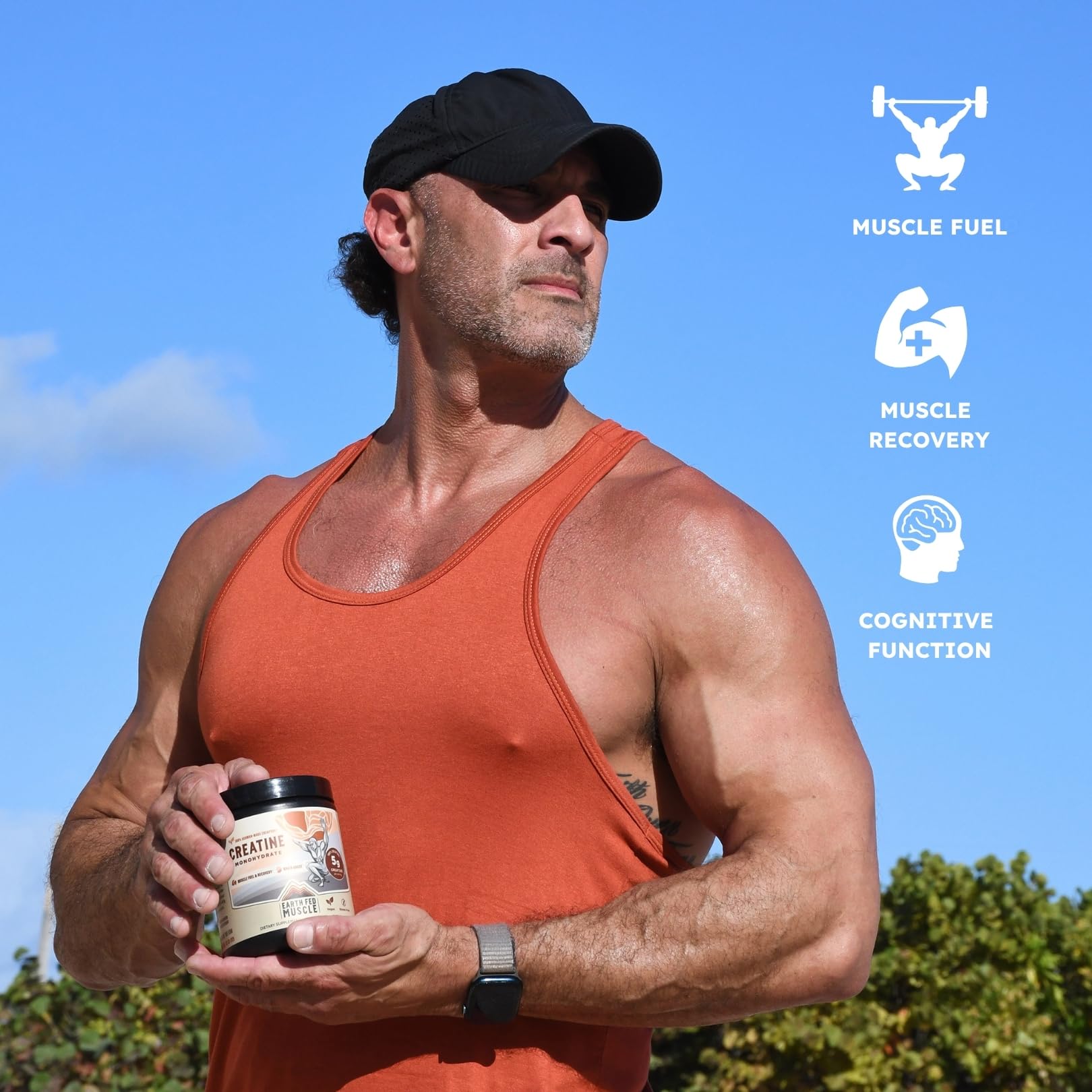 Earth Fed Muscle Creatine Monohydrate 322g mixed in a glass