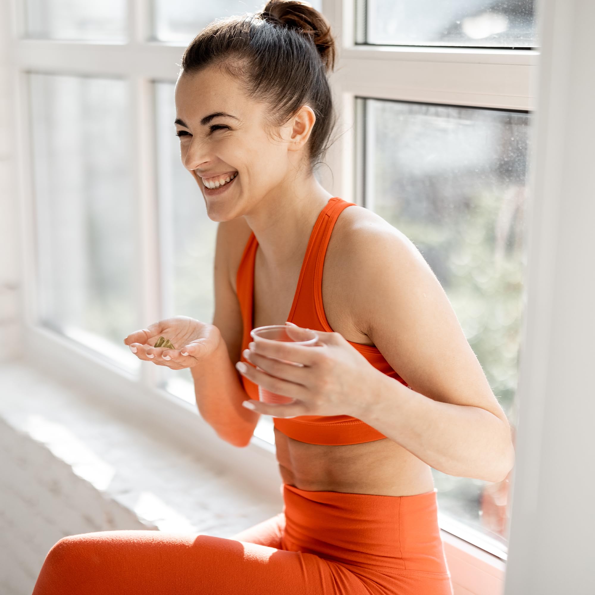Earthborn Elements Bacopa Monnieri Capsules with measuring spoon