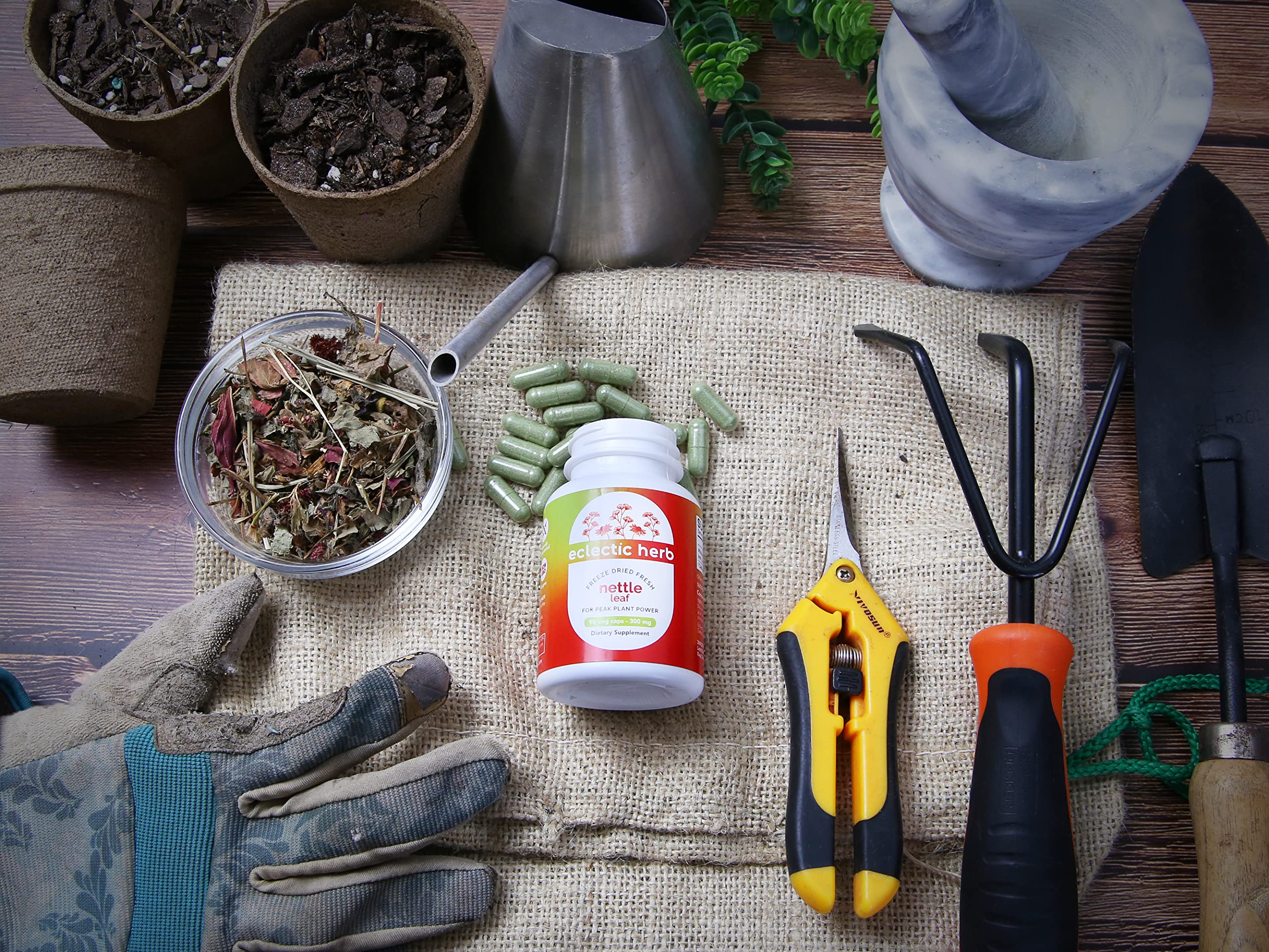 ECLECTIC INSTITUTE Nettle Leaf Capsules packaging details