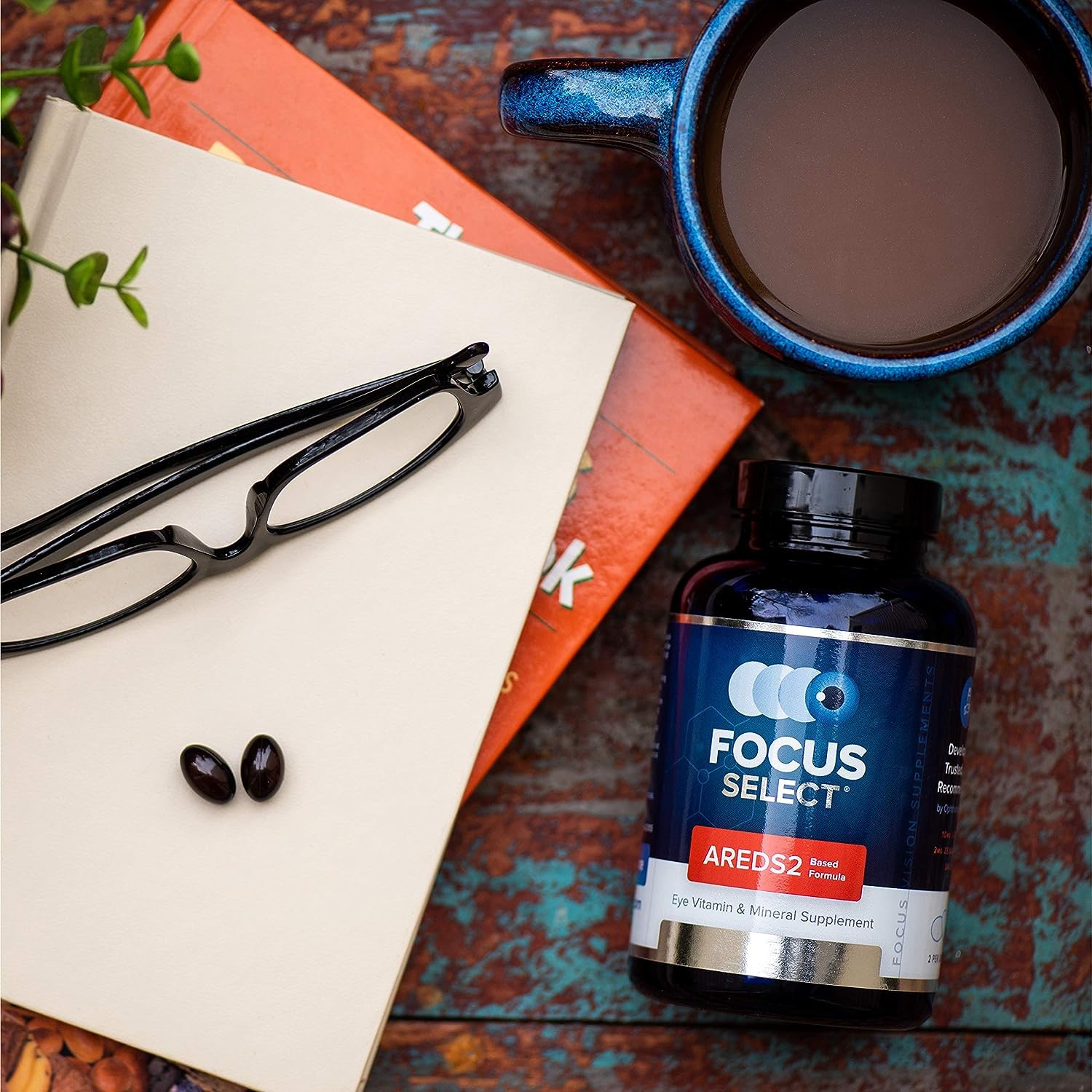 Focus Vision AREDS2 Eye Health Softgels softgel close-up