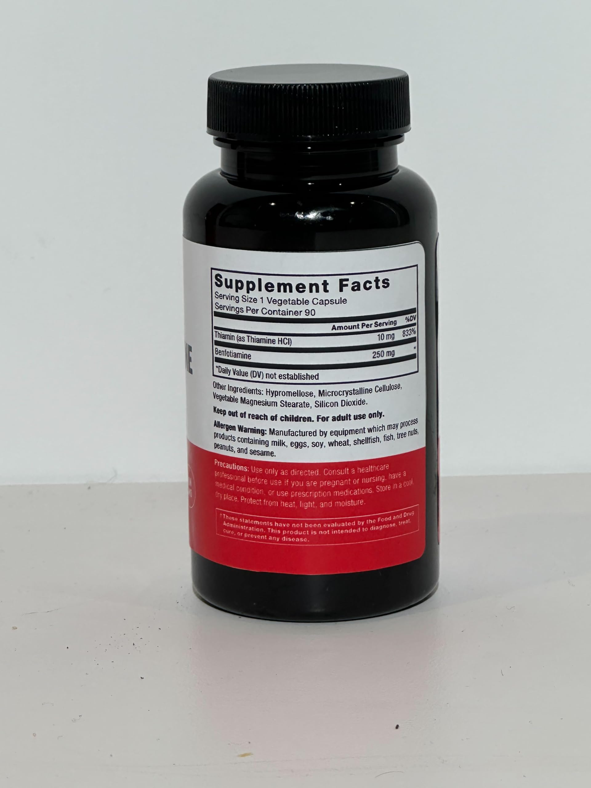 Force Factor Benfotiamine supplement with measuring spoon