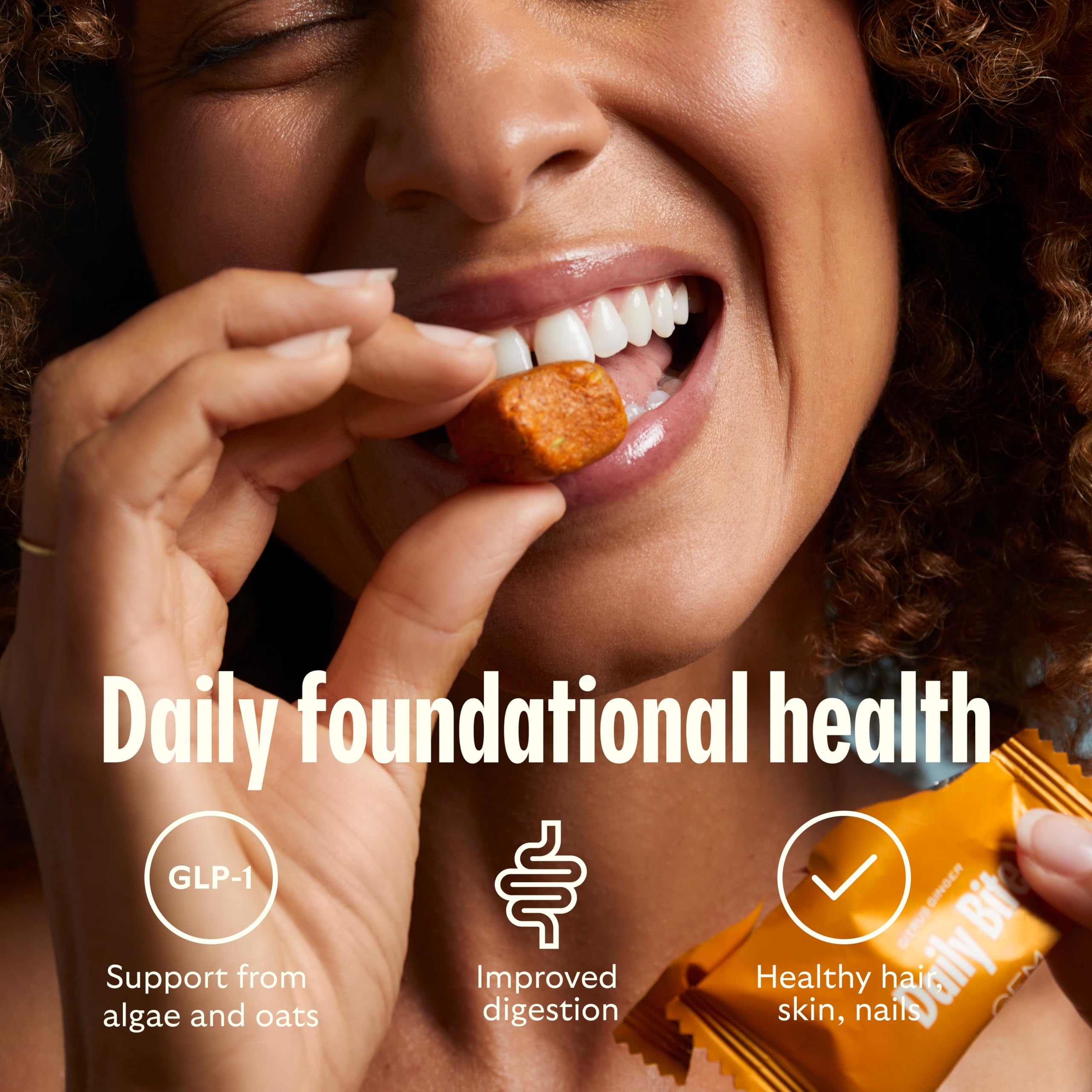GEM Multivitamin Bites with fresh fruits