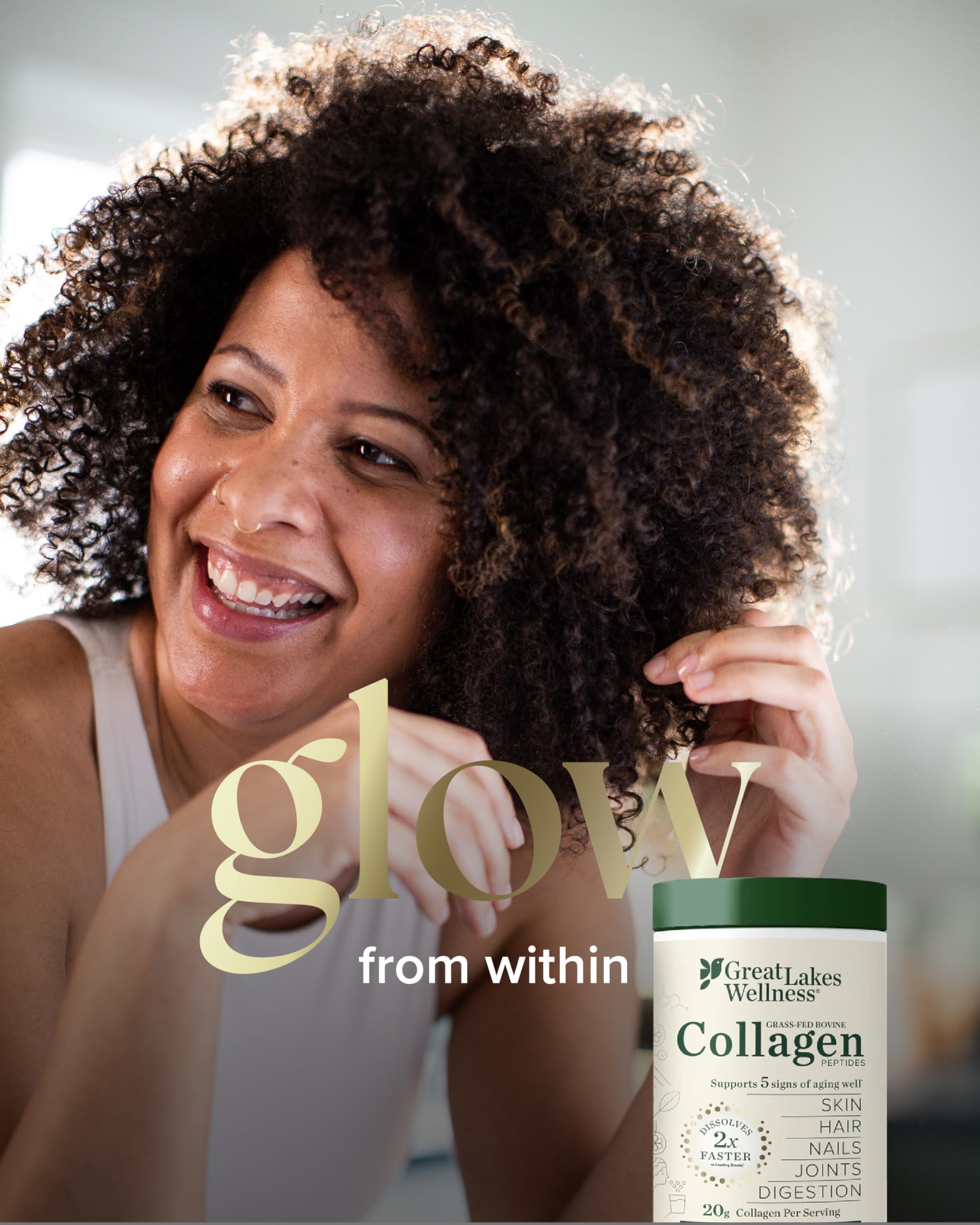 Great Lakes Wellness Collagen Peptides Powder scoop with powder