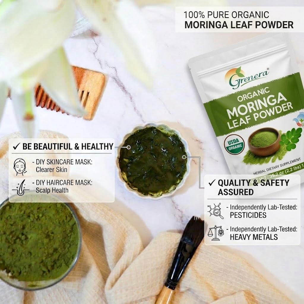 Grenera Organic Moringa Powder in a smoothie bowl