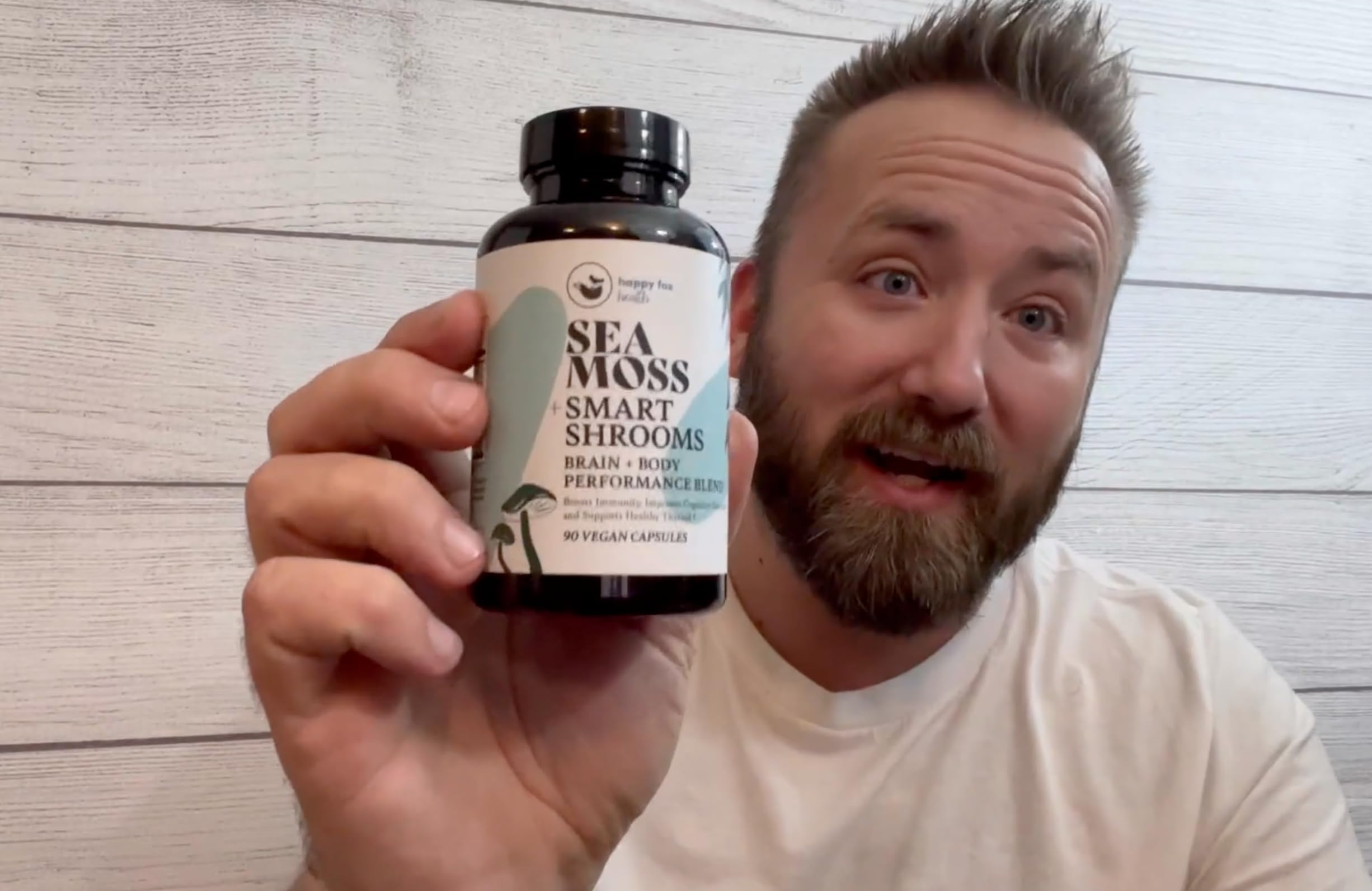 HAPPY FOX Blended Vitamin & Mineral Supplement with measuring spoon