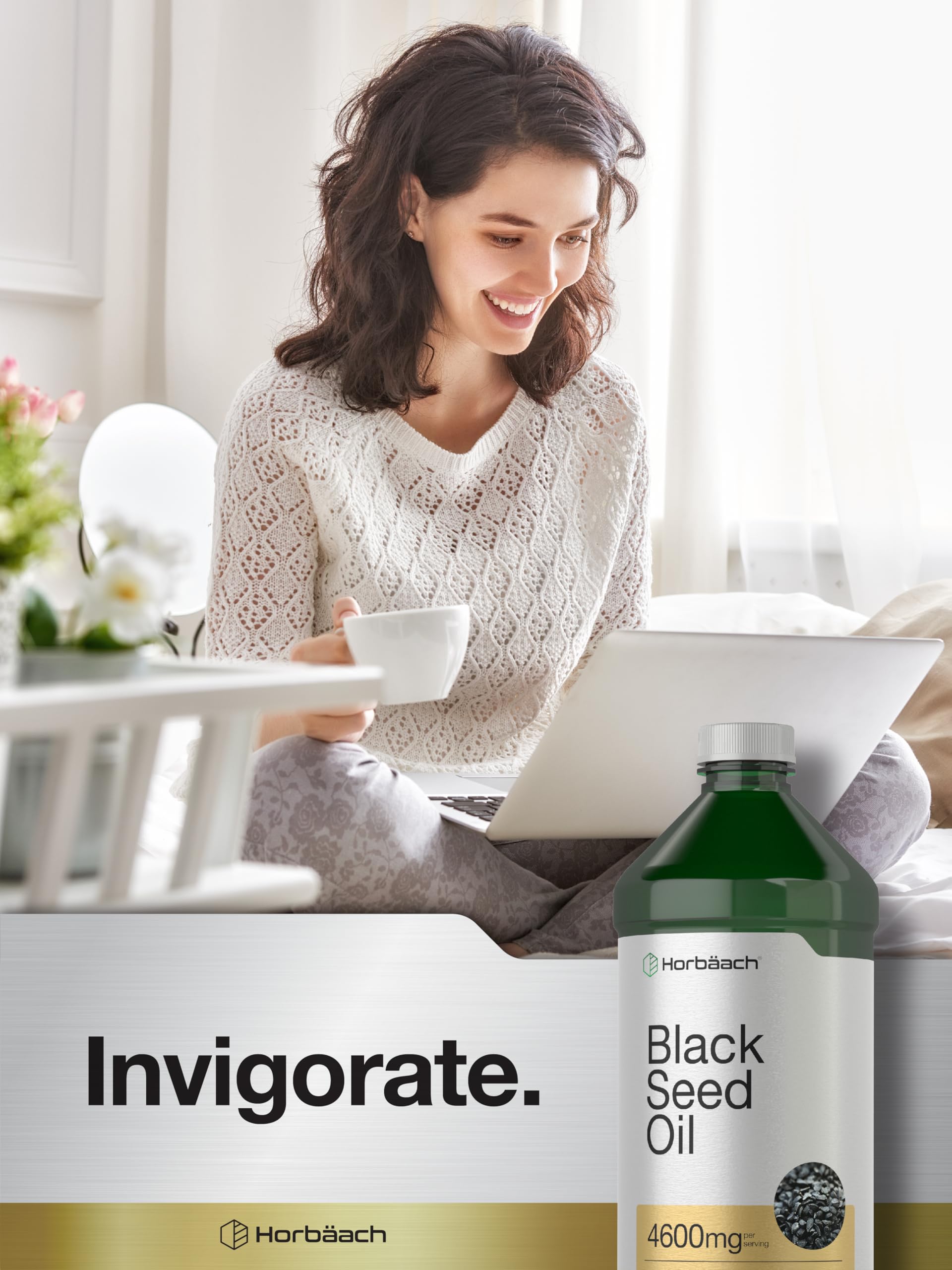 Horbäach Black Seed Oil 472g with a measuring spoon