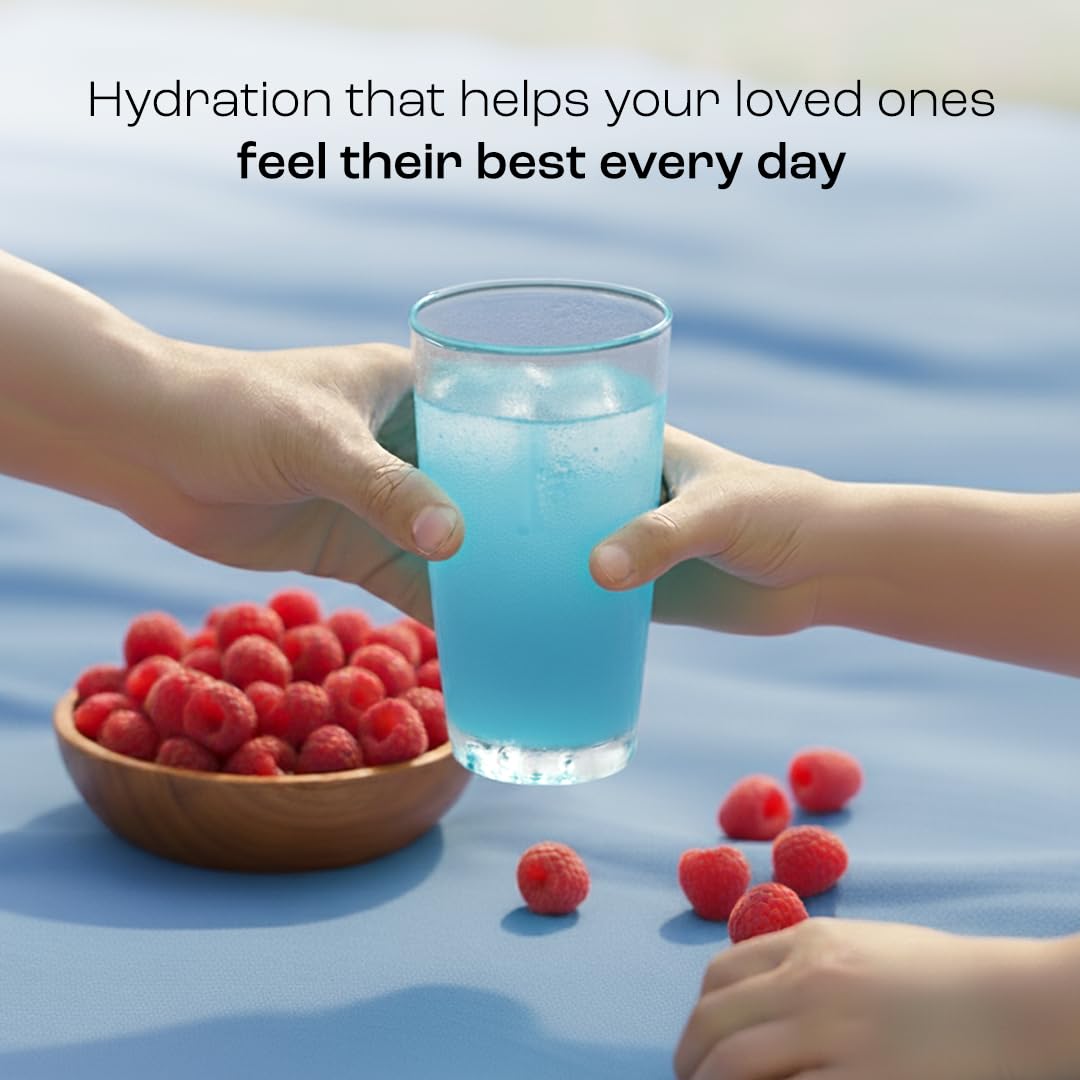KEY NUTRIENTS Blue Raspberry Electrolyte Powder lifestyle image