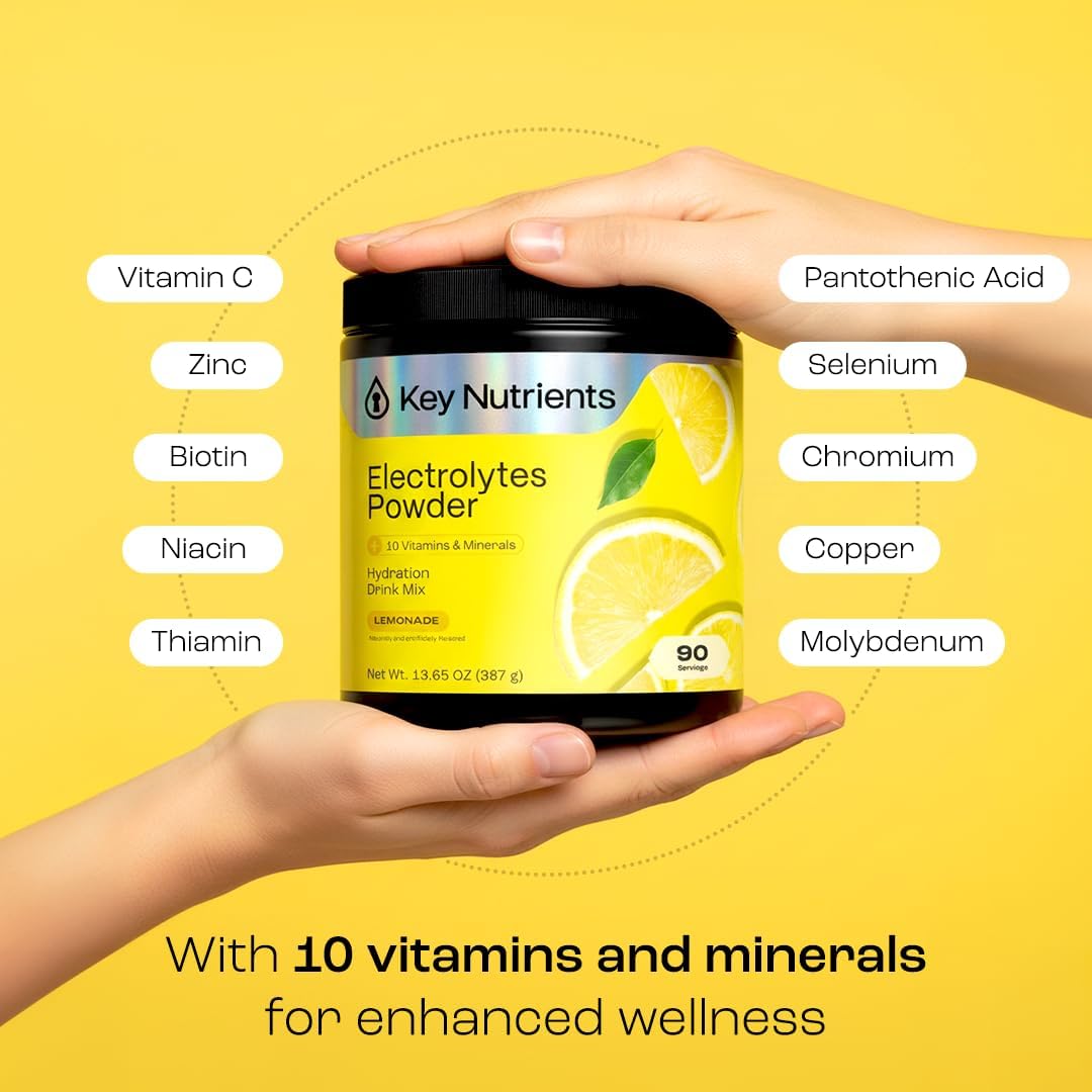 KEY NUTRIENTS Lemonade Electrolyte Powder scoop next to the container
