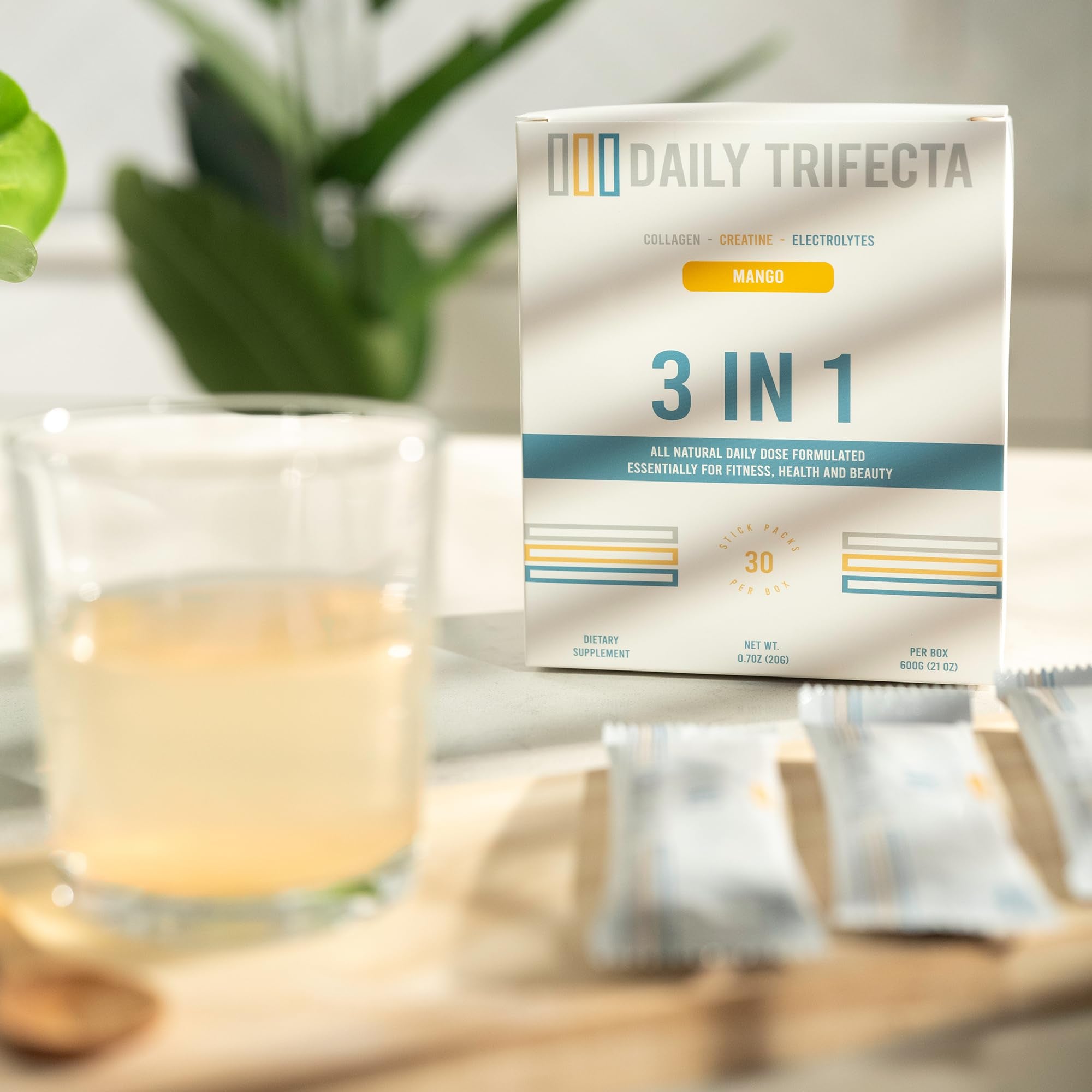 lovie style Daily Trifecta drink mix in a glass