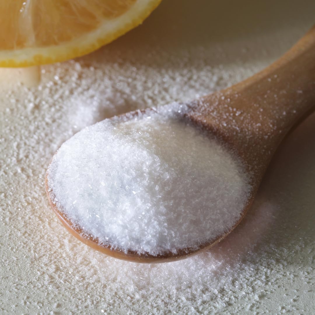 Luonix Vitamin C Powder 3919g in use with skincare products