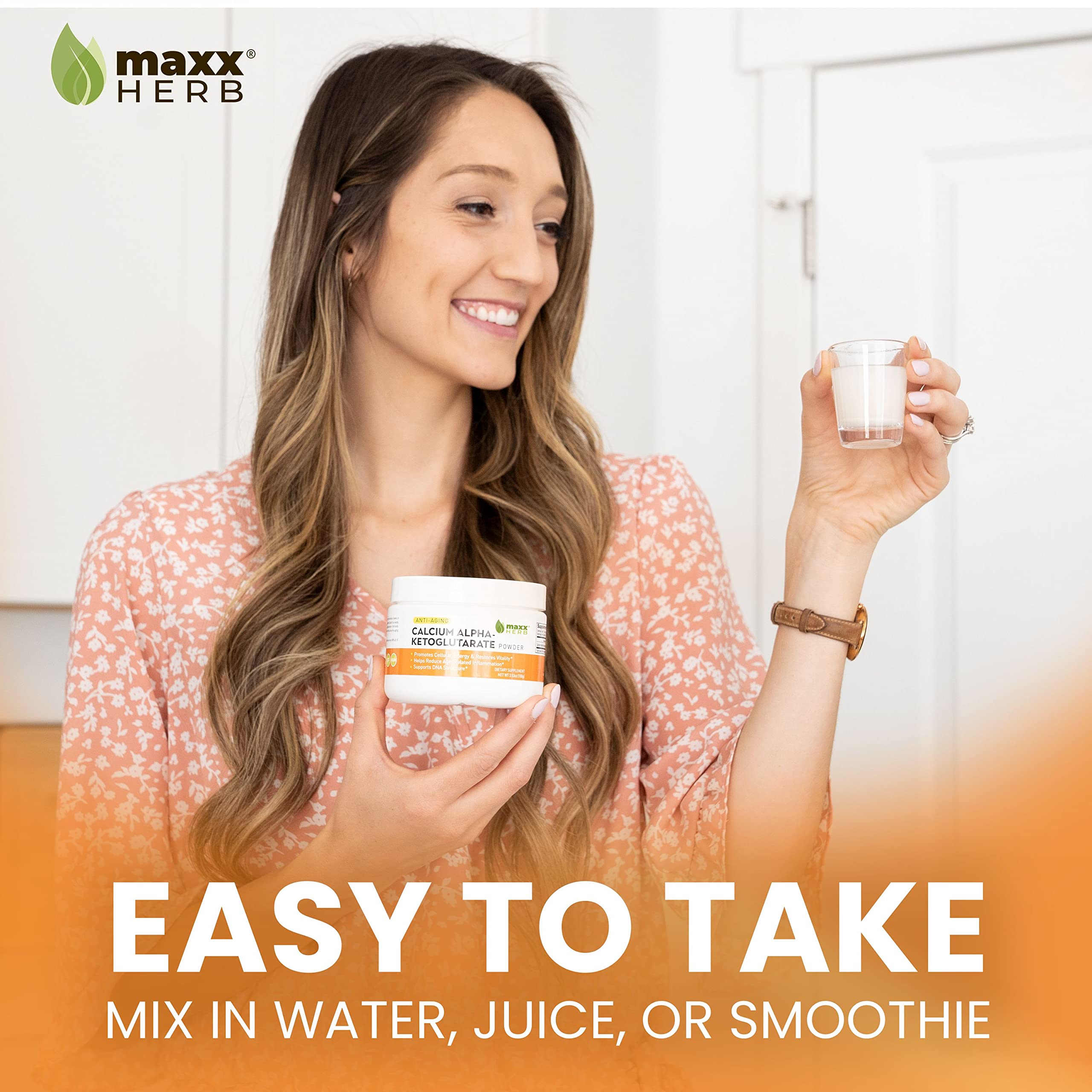 Maxx Herb Calcium Alpha-Ketoglutarate Powder mixed in a smoothie