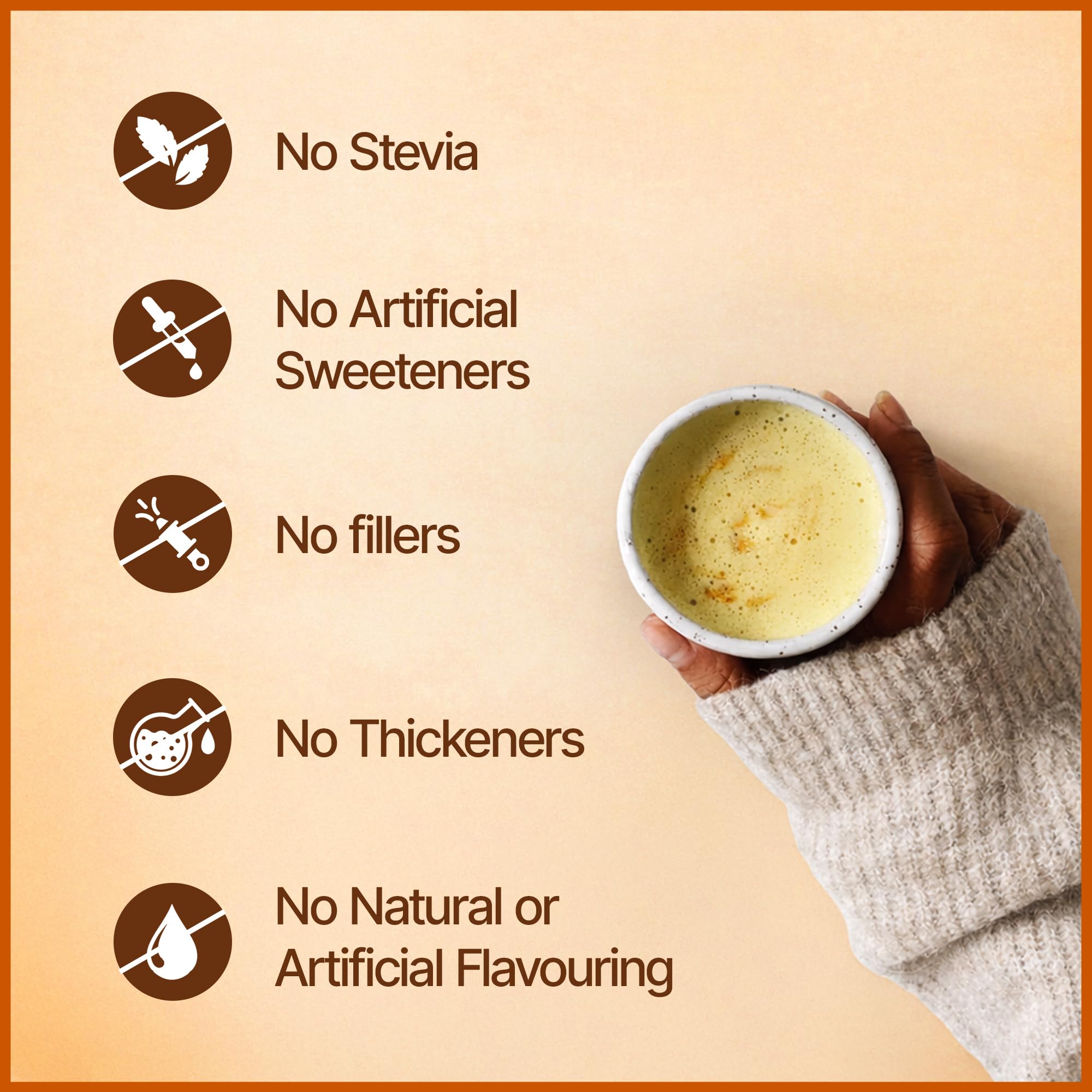 MEGAPLANTS Golden Milk Magic 12 in 1 supplement in a smoothie bowl