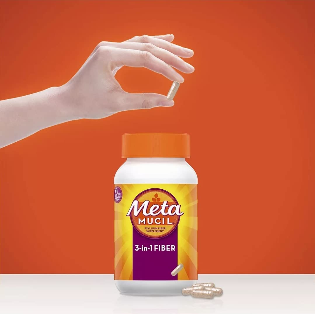 Metamucil Multi-Health Fibre Capsules 272g back view with nutritional information