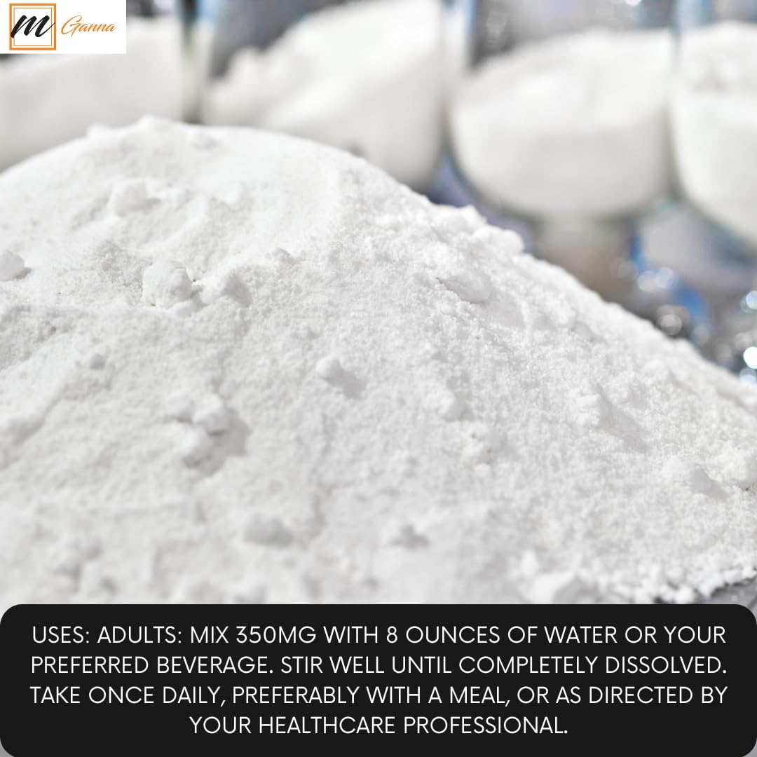 mGanna Magnesium Hydroxide Powder 227g in a glass of water