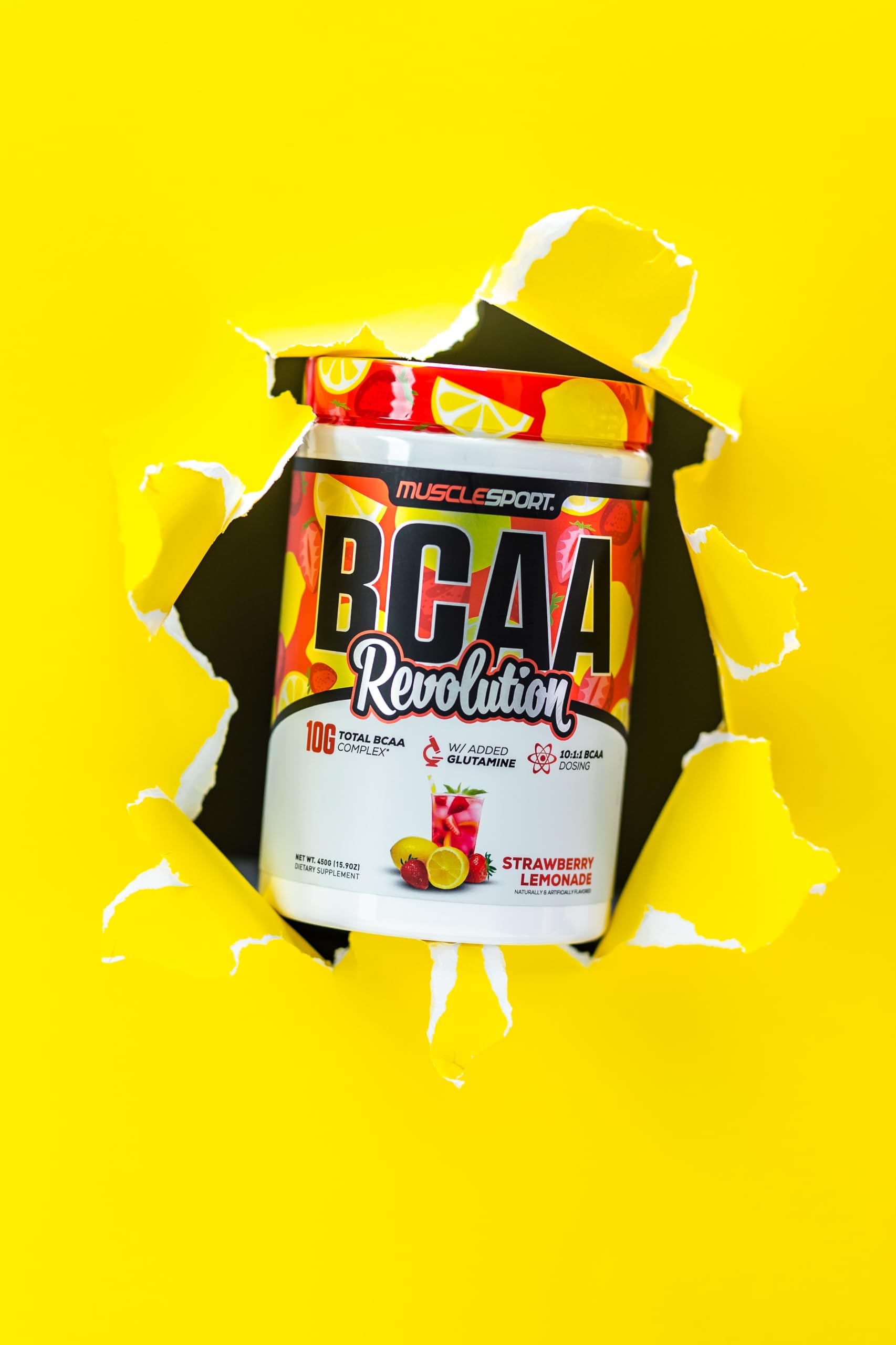 Musclesport BCAA Powder 500g alongside fitness accessories