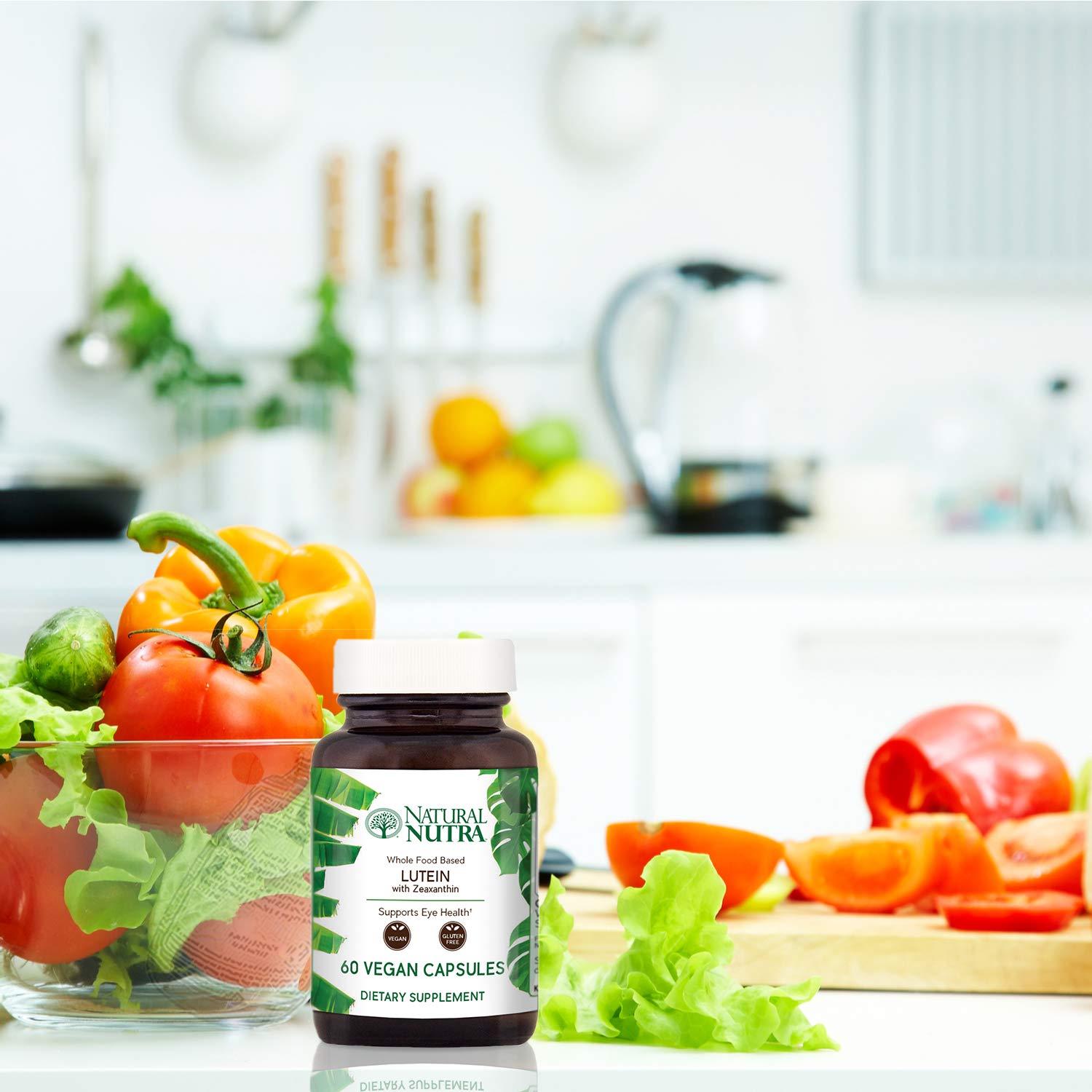 Natural Nutra Lutein & Zeaxanthin bottle with ingredients label