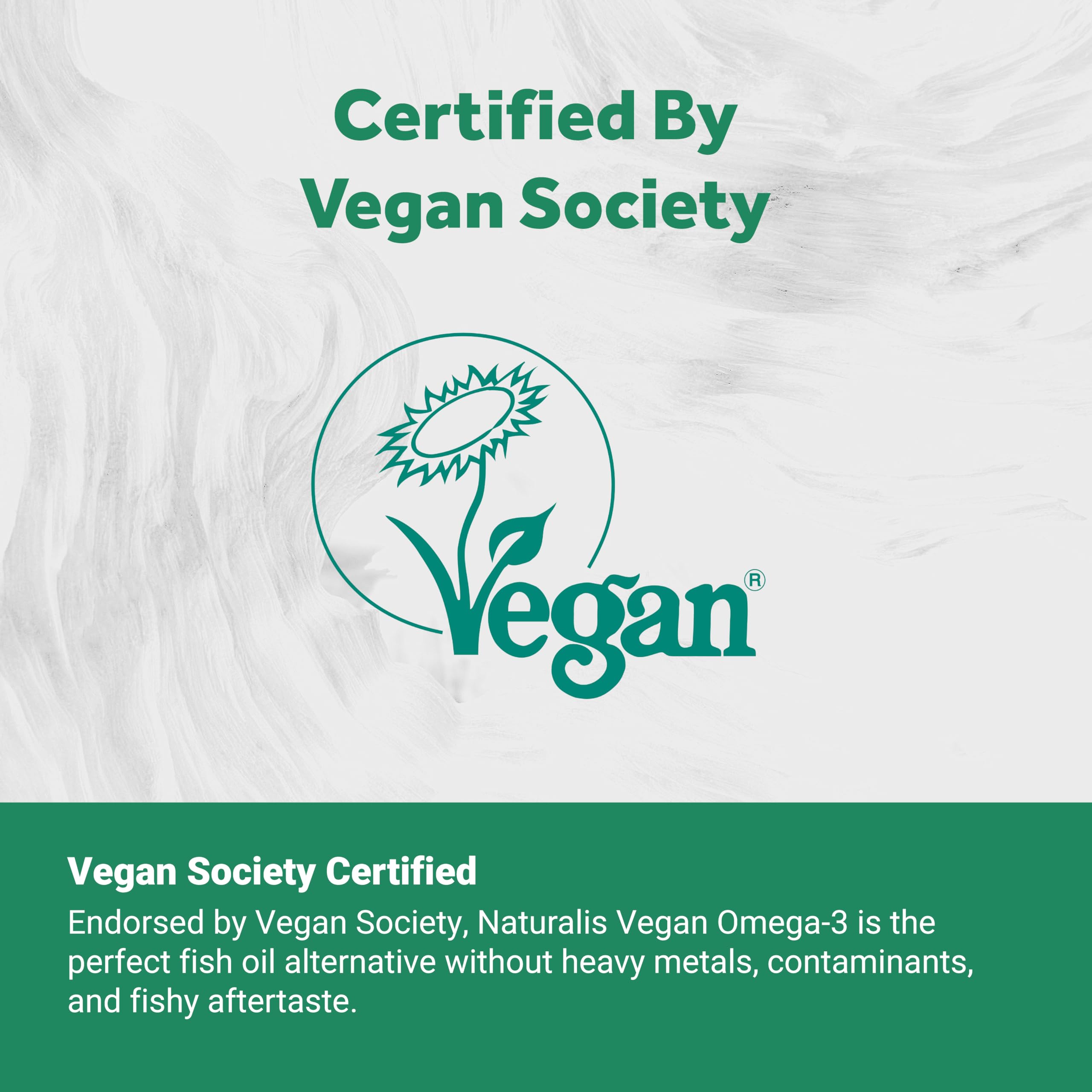 Naturalis Vegan Omega-3 Algae Oil with measuring spoon