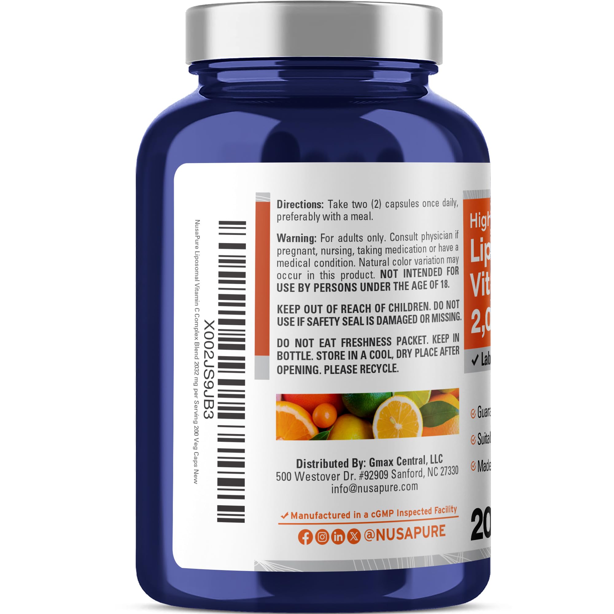 NusaPure Liposomal Vitamin C Complex capsules close-up