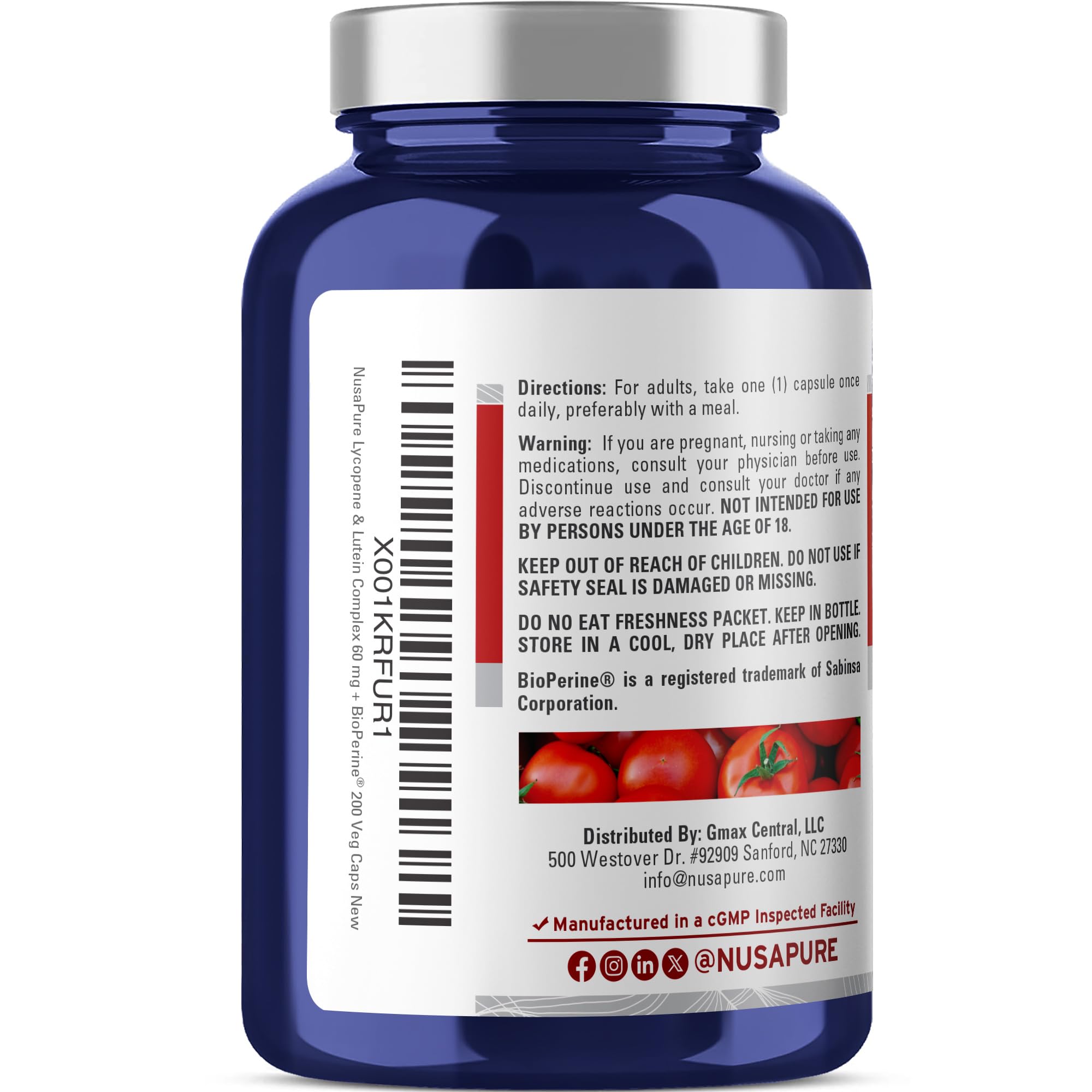 NusaPure Lycopene and Lutein Complex capsules close-up