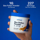 Nutricost Bee Pollen Powder gym-goer using product