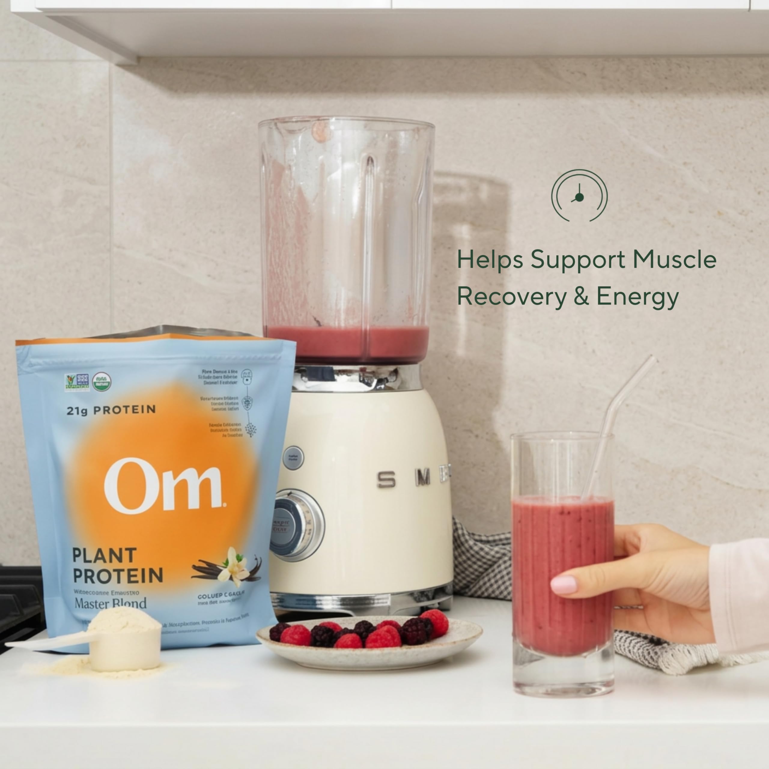 OM MUSHROOM SUPERFOOD Vanilla Protein powder ingredients close-up