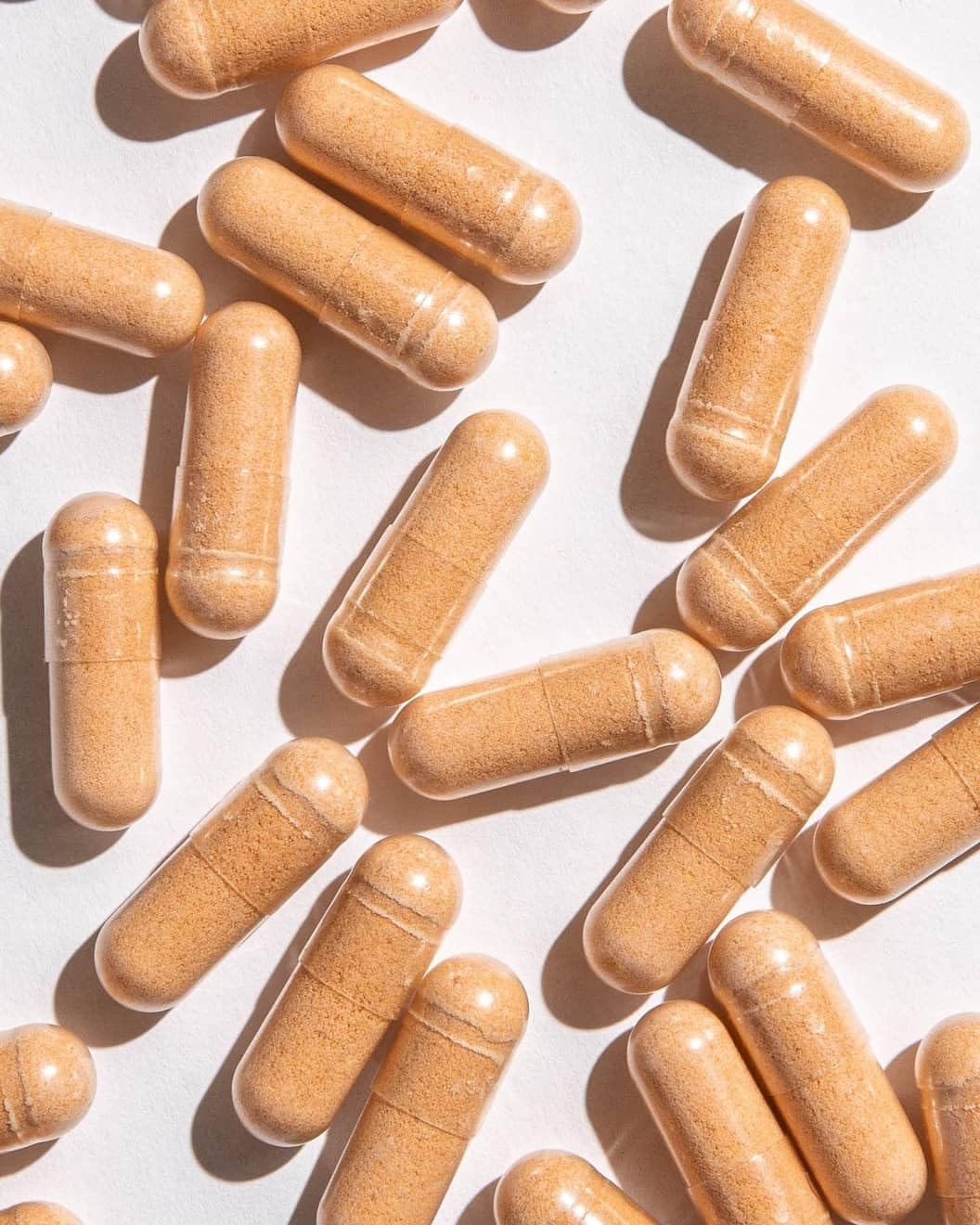 Ora Organic DHA Omega-3 Algae Capsules in a natural setting
