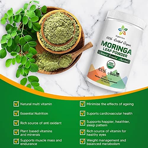 Organic Aura Moringa Powder in a glass of smoothie