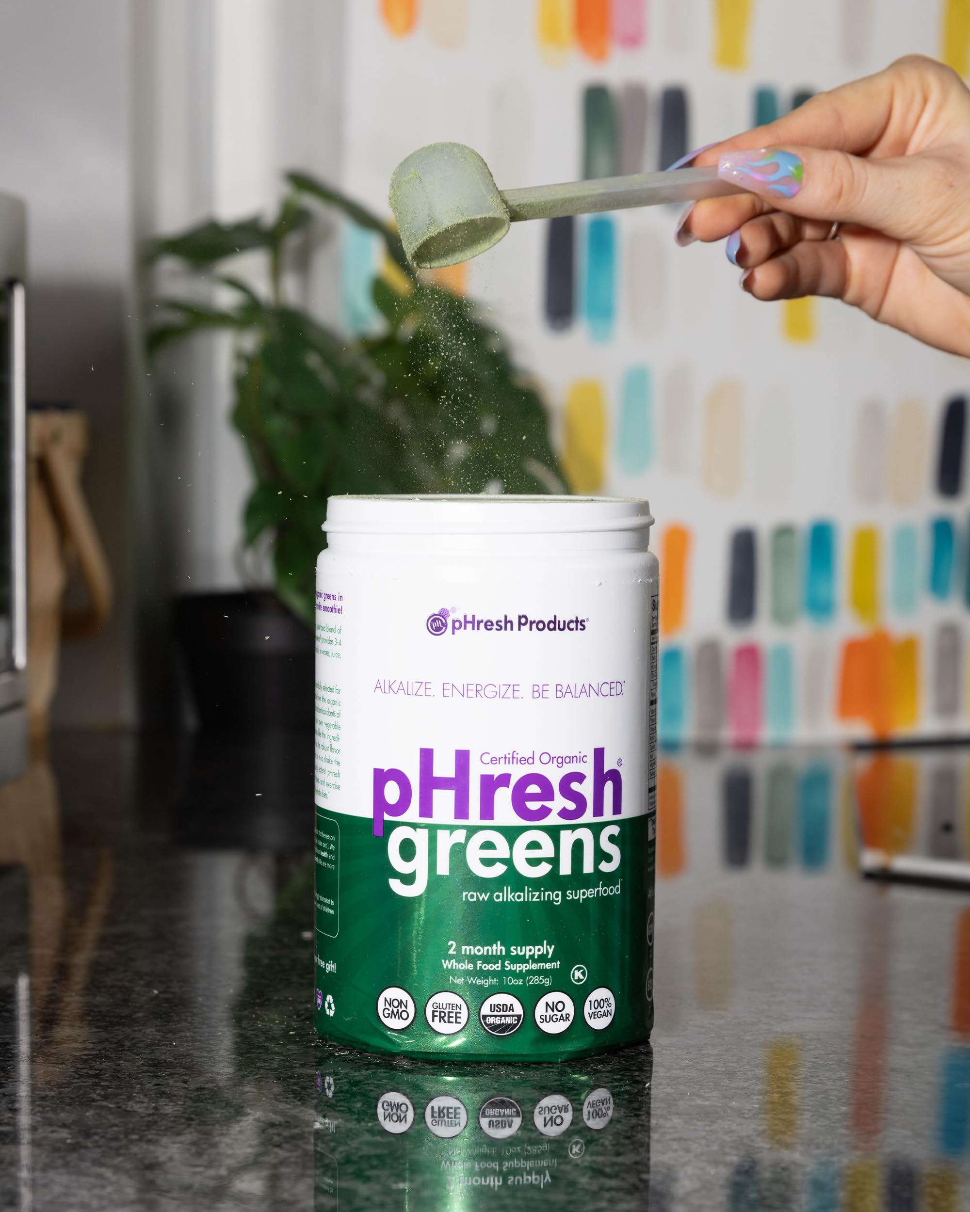 Phresh Greens Organic Superfood Powder side view