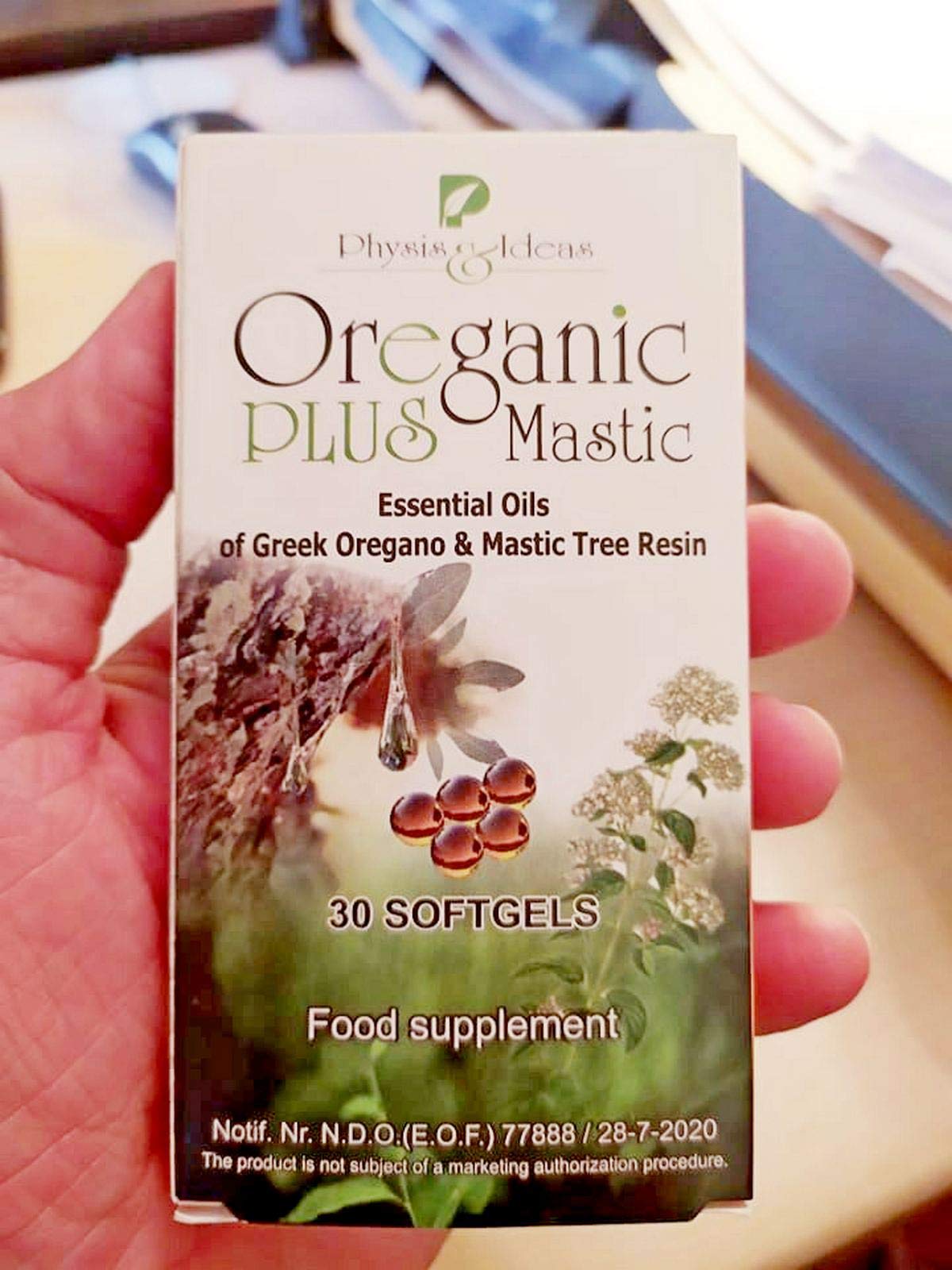 Physis & Ideas Oregano Oil Softgels lifestyle scene with family