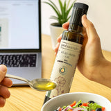 Prof Saracoglu Flaxseed Oil 250g with fresh vegetables