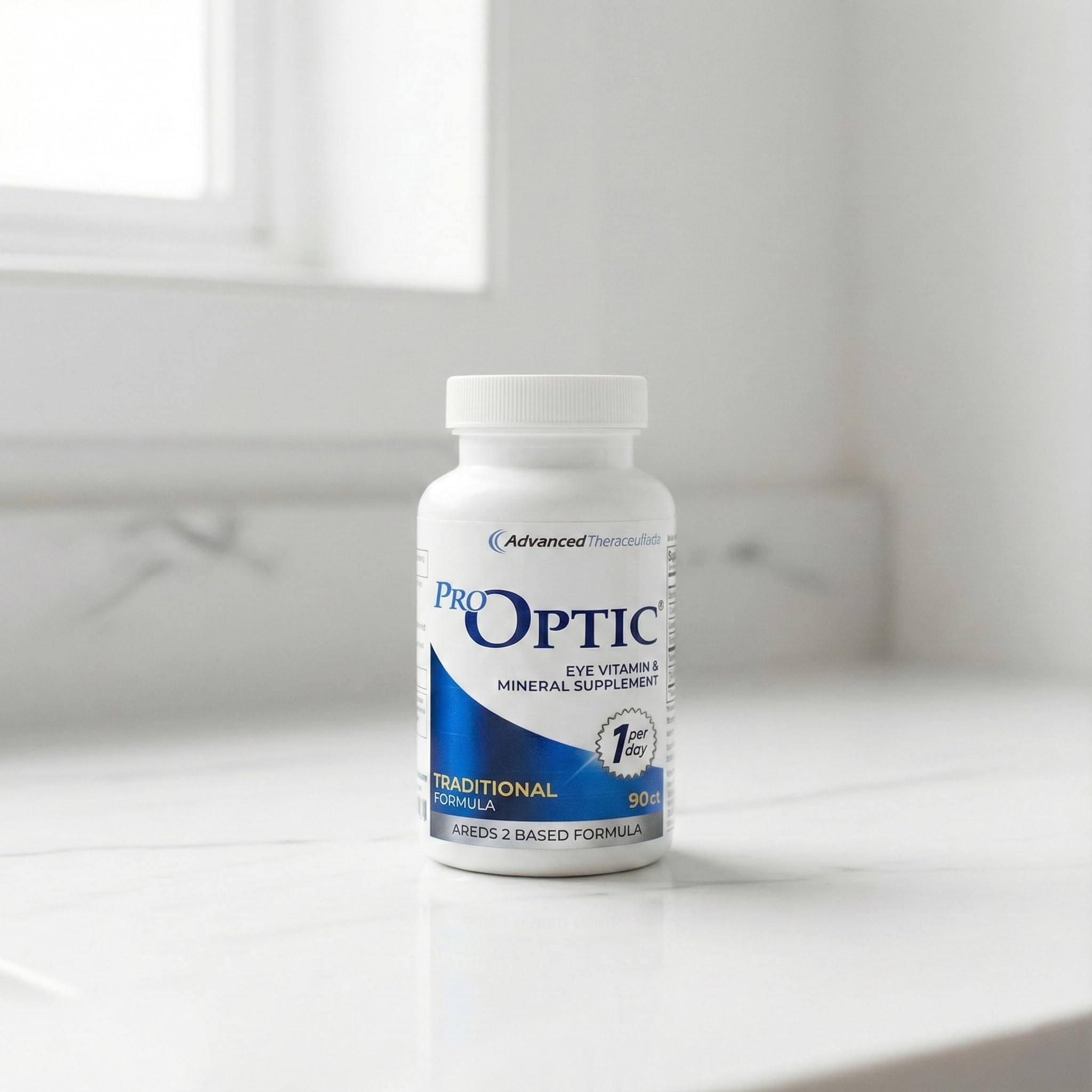 PROOPTIC Lutein Supplement bottle side view