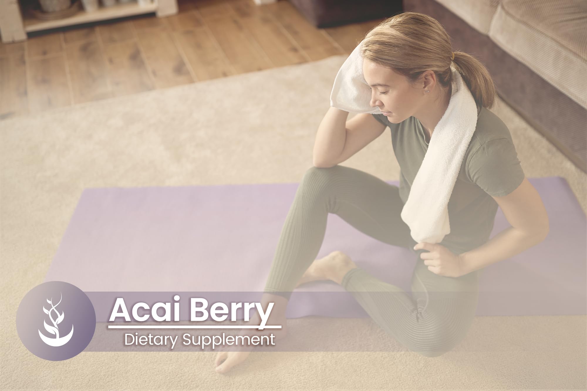 PURE ORIGINAL INGREDIENTS Acai Berry extract capsules on a wooden table