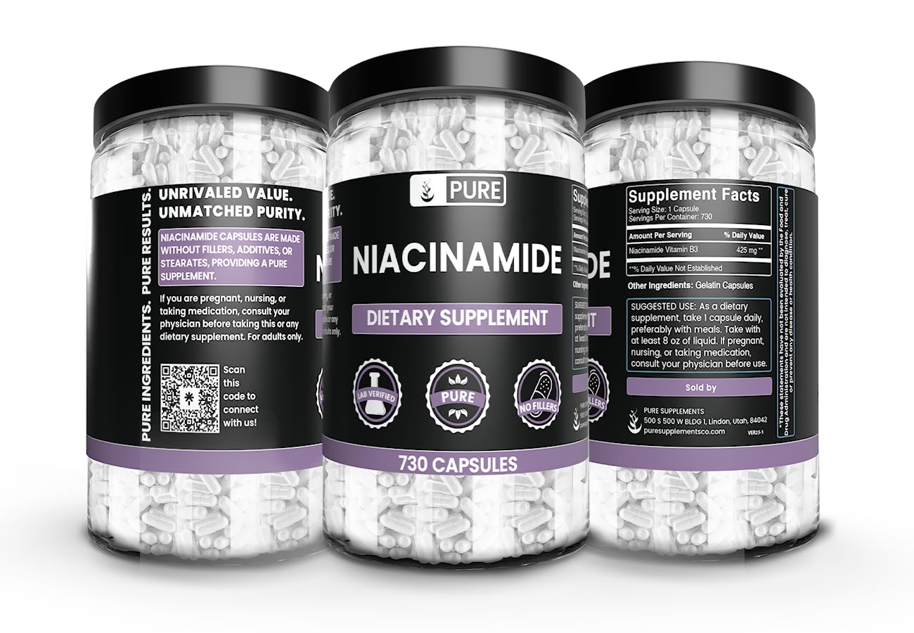 PURE ORIGINAL INGREDIENTS Niacinamide Capsules on a wooden surface