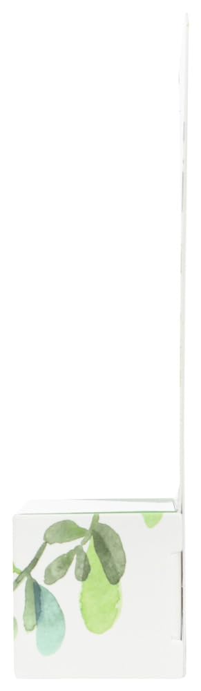Quantum Super Lysine + Cream 7g tube in lifestyle setting