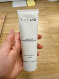 SALT LAB Magnesium Lotion 150g application on skin