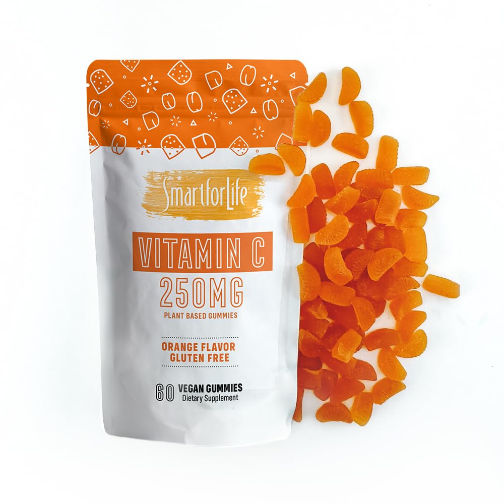 Smart for Life Vitamin C Gummies 250mg with a glass of water