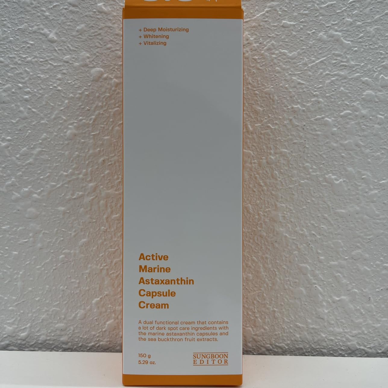 SUNGBOON EDITOR Astaxanthin Supplement with other skincare products